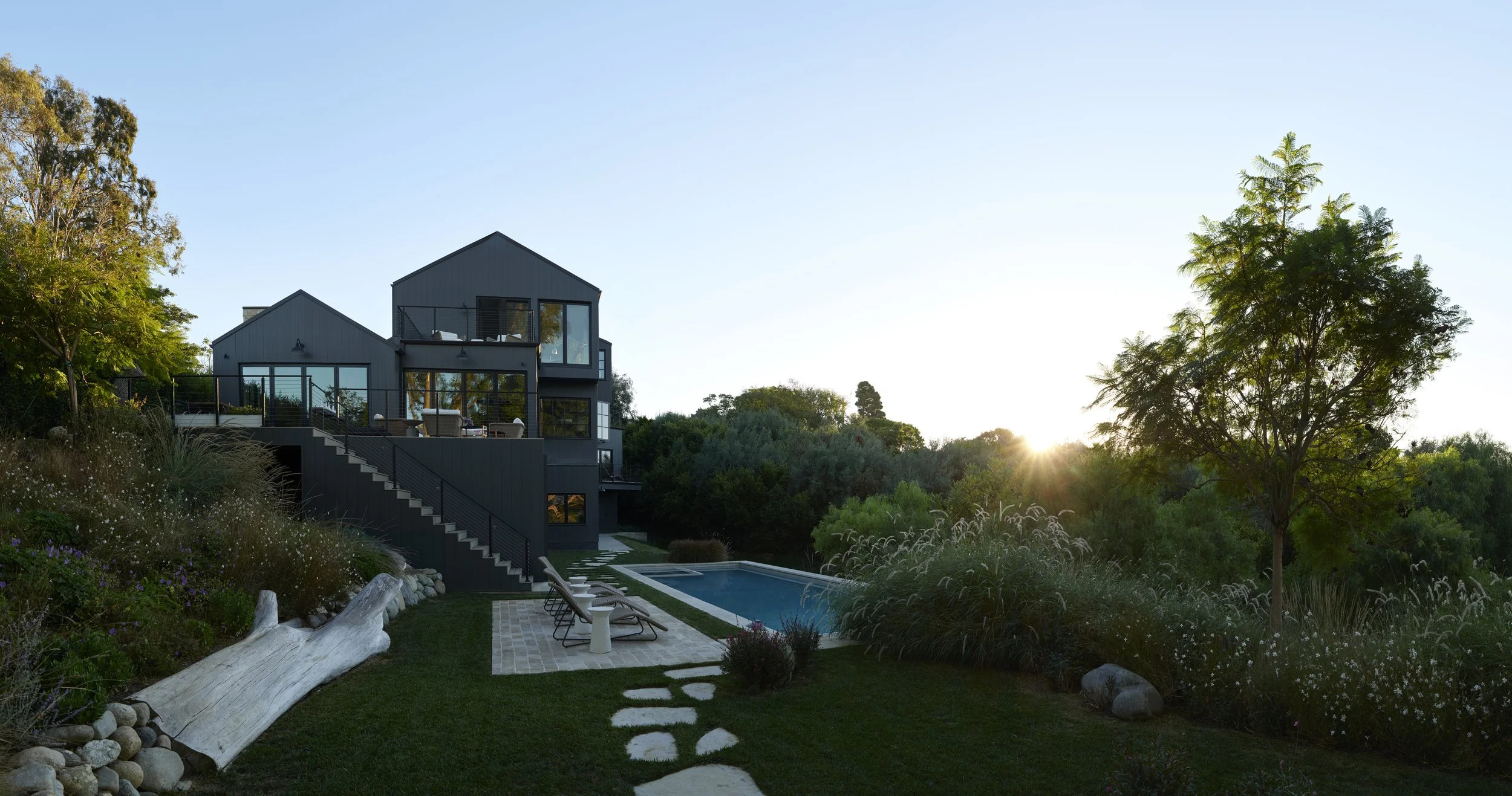 202251030 - Tyni Hamilton Filaree Exteriors 038 Web Res.JPG