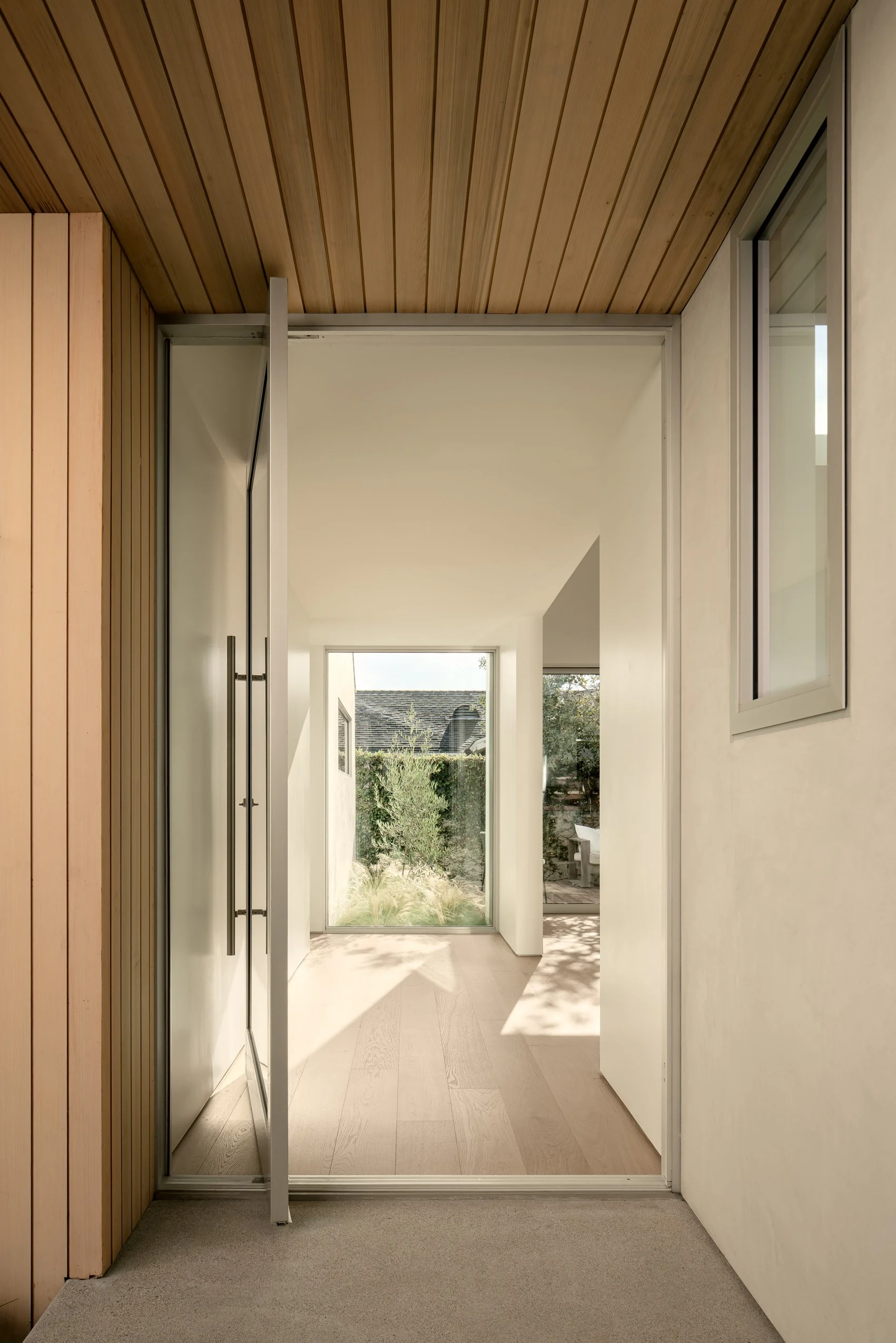 Marine Ave - ©evanramzi - Web-1.jpg