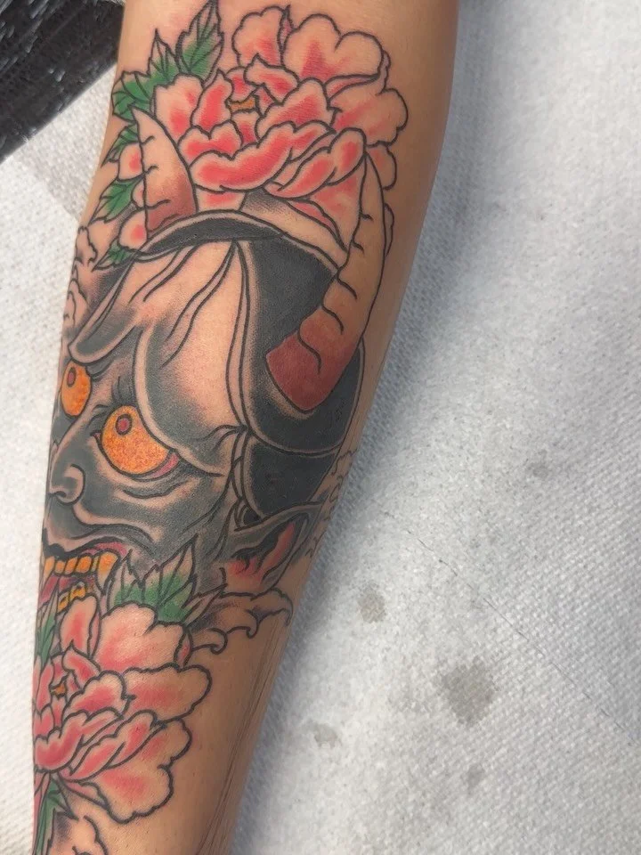 &bull; Wanted black and grey ended up walking out full color. 🌸👺Appreciate the trust for your first tattoo Big Khan.🐅

 Looking to do more like this. 😈

&bull; DM TO GET IN 📚📆

&bull; BOOKING FOR MAY AND JUNE

Made @artistictattoo_phx 

#downto
