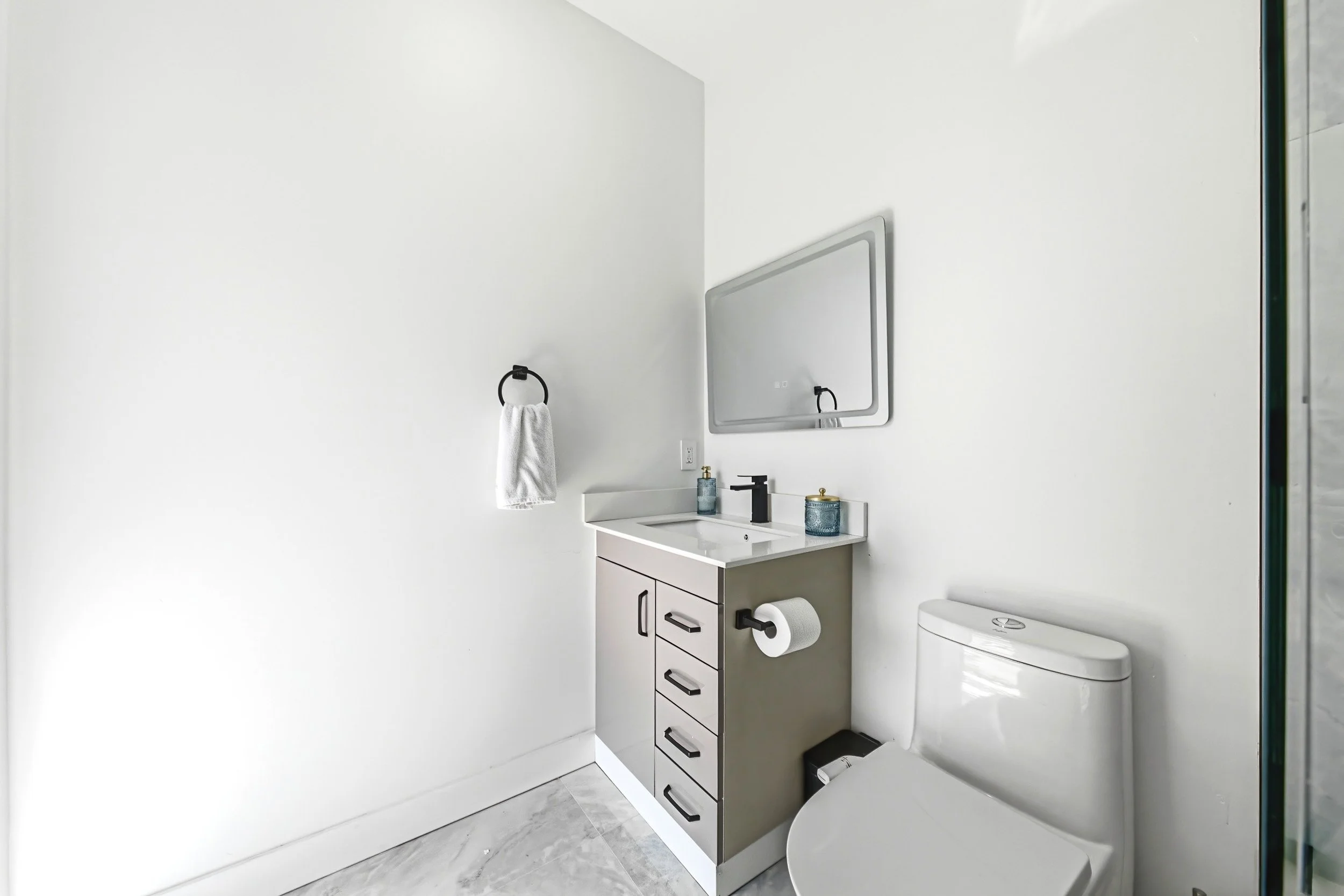 42 - 4511 Guelph Line, Burlington.jpg