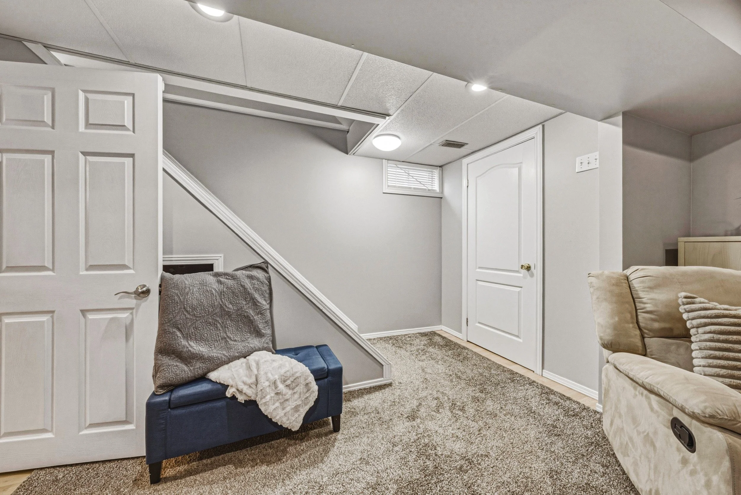 27 - 29 Hopewell Cres, Stoney Creek.jpg