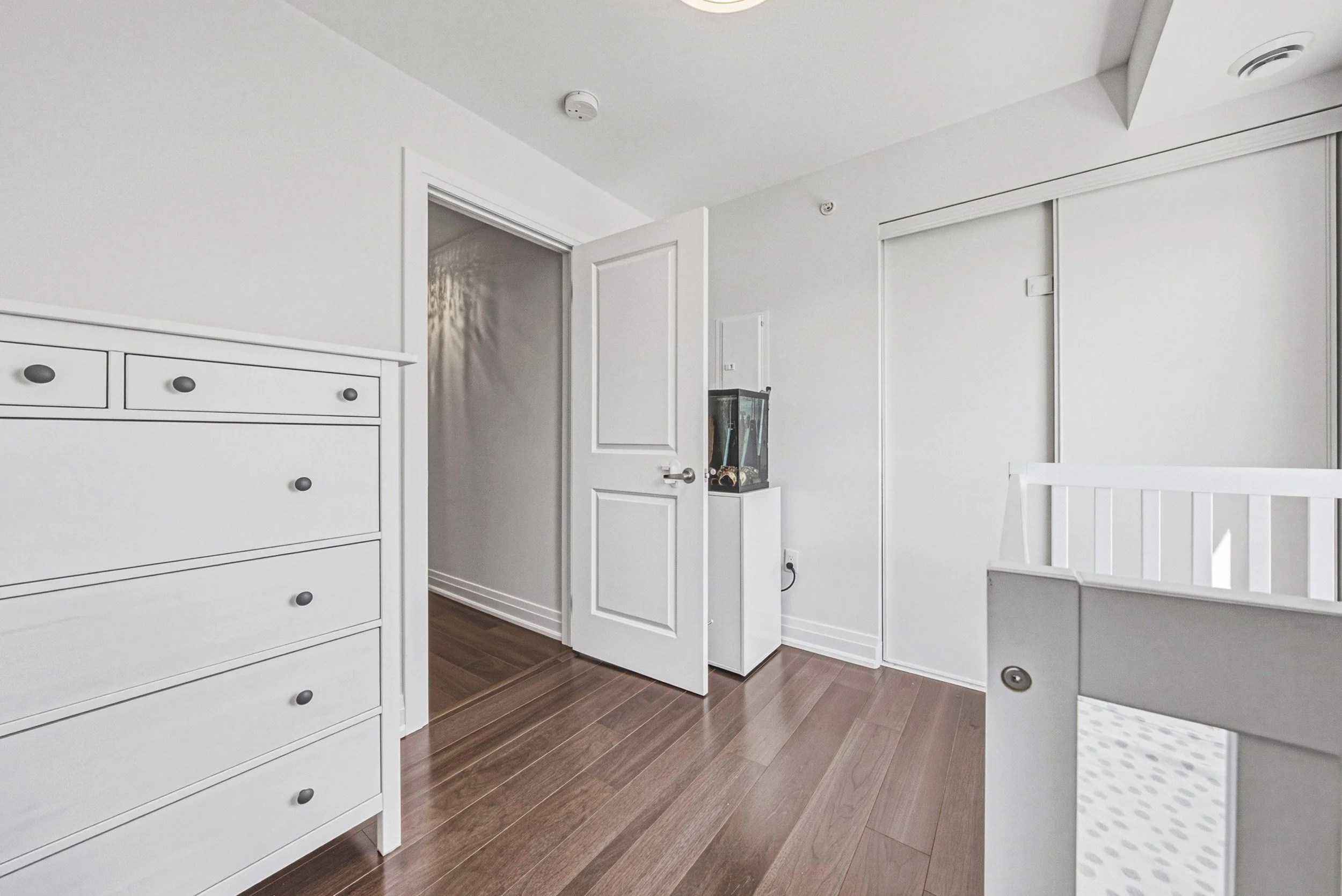24 - 10 Drummond St #505, Etobicoke.jpg