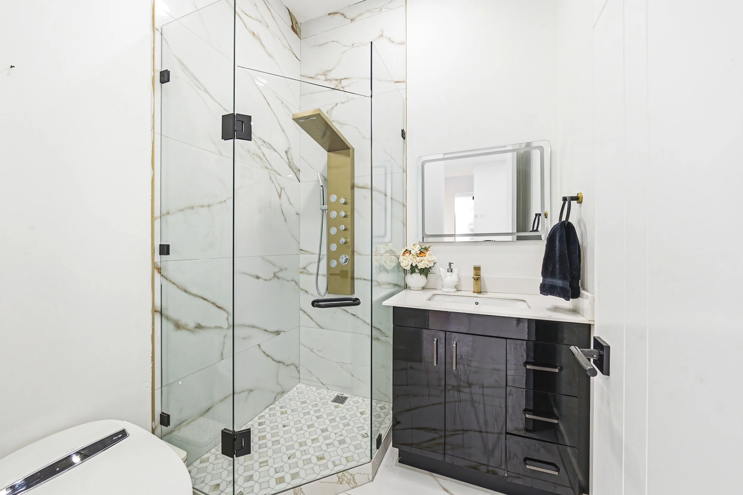 24 - 4511 Guelph Line, Burlington.jpg