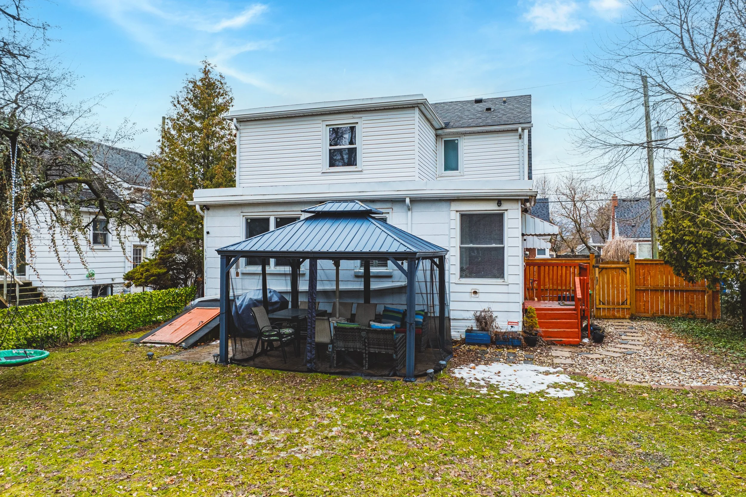 31 - 5 West 3rd St, Hamilton.jpg