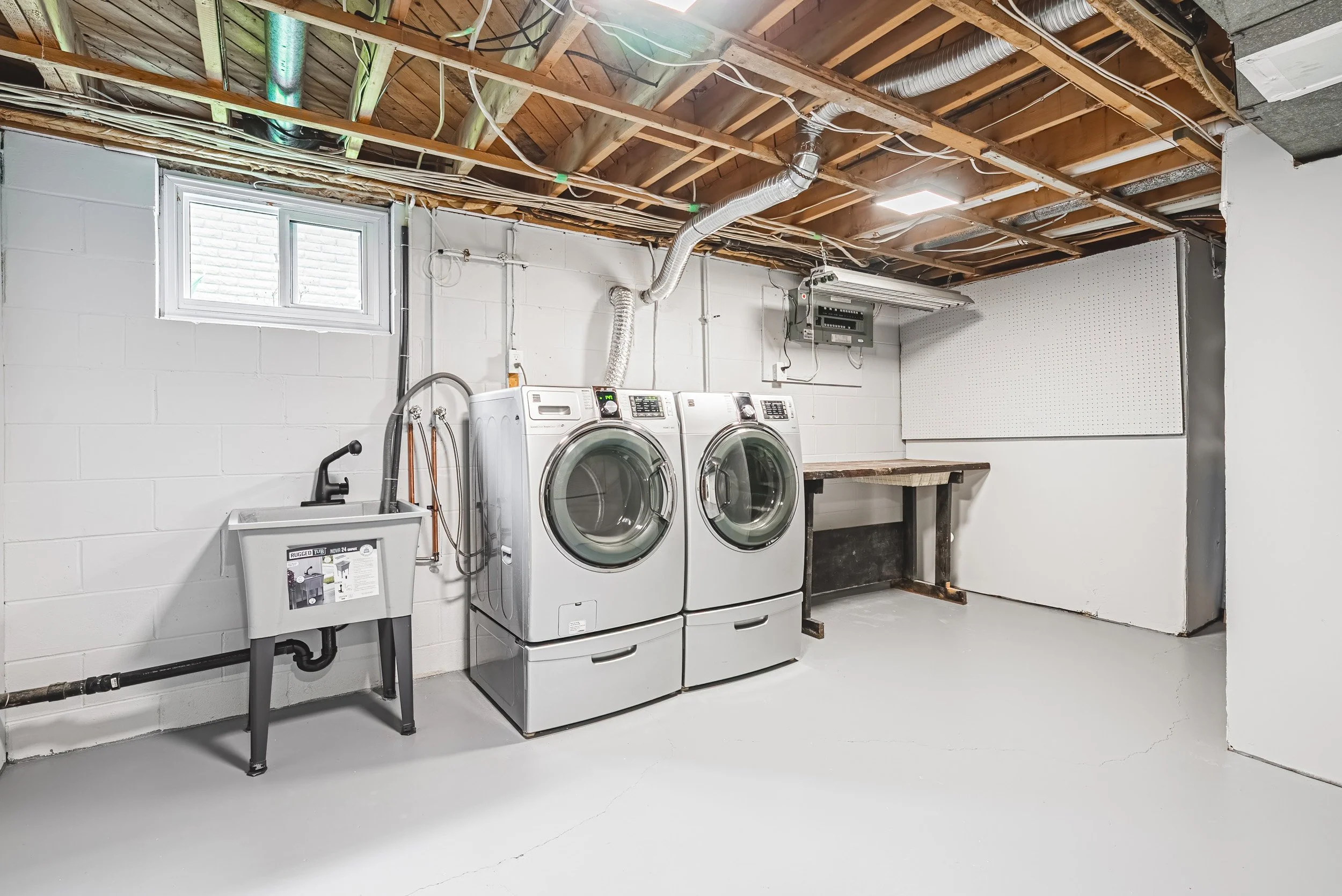 34 - 104 Gardiner Dr, Hamilton.jpg