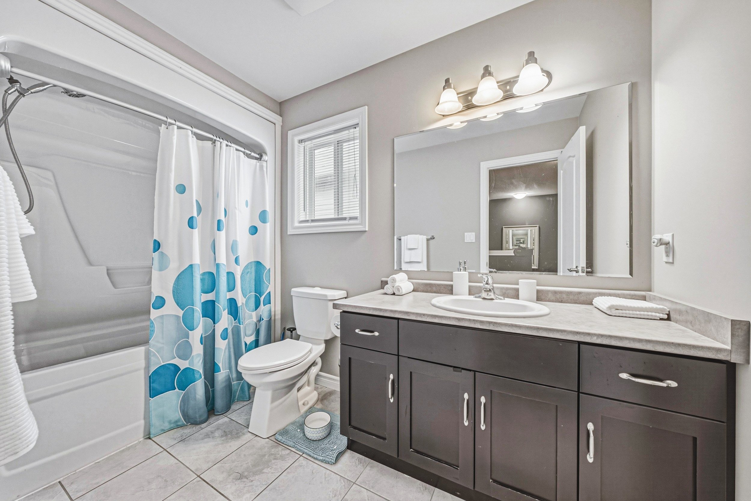 19 - 93 Couling Cres, Guelph.jpg