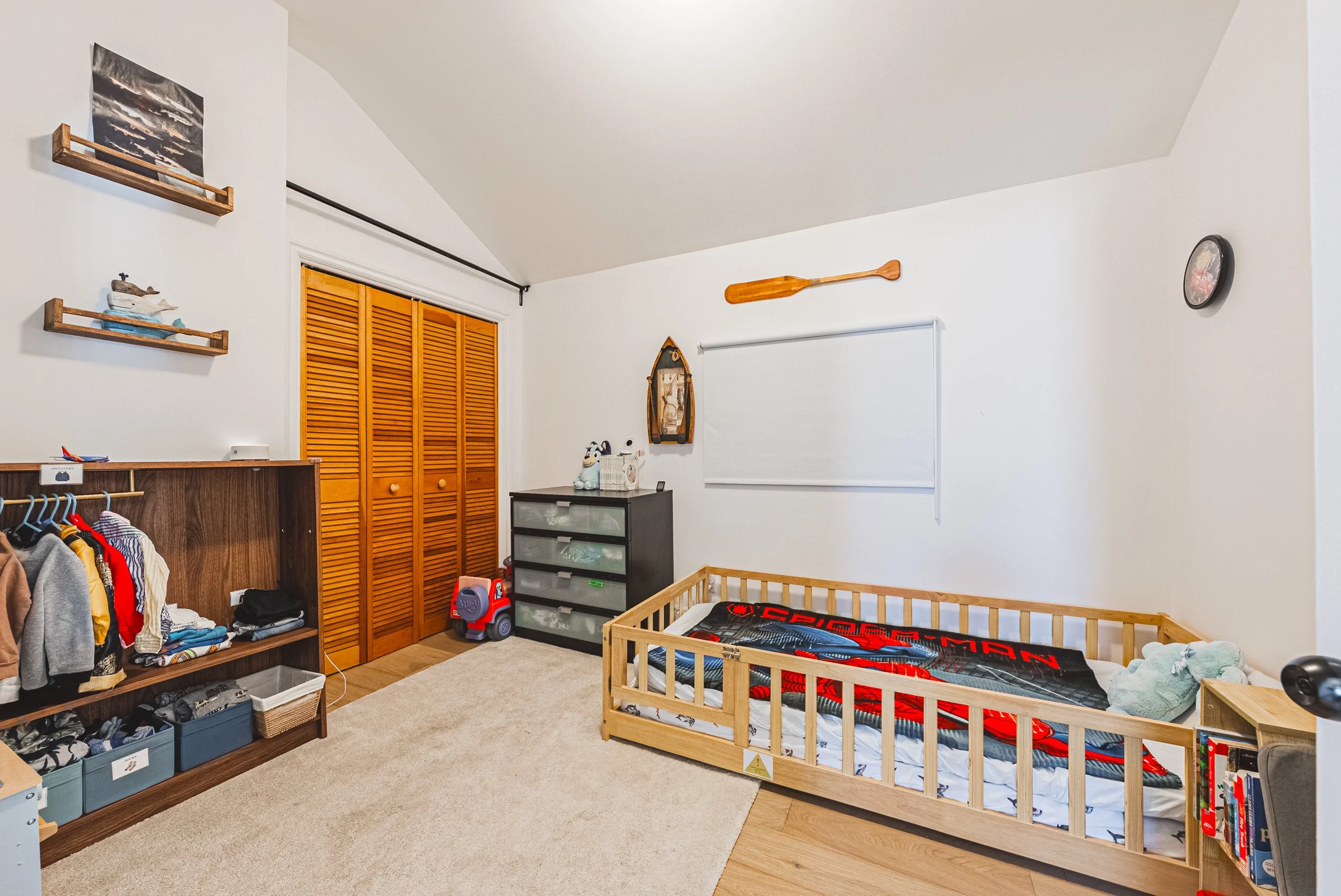 24 - 121 Paisley Blvd E, Mississauga.jpg