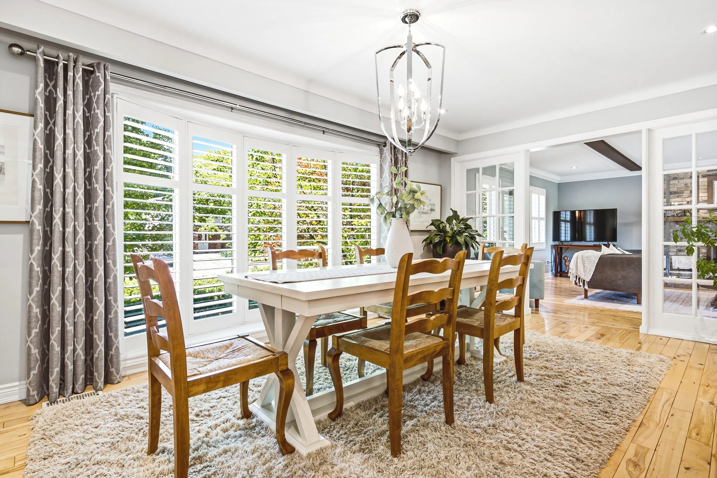 11 - 3384 Manfred Dr, Burlington.jpg