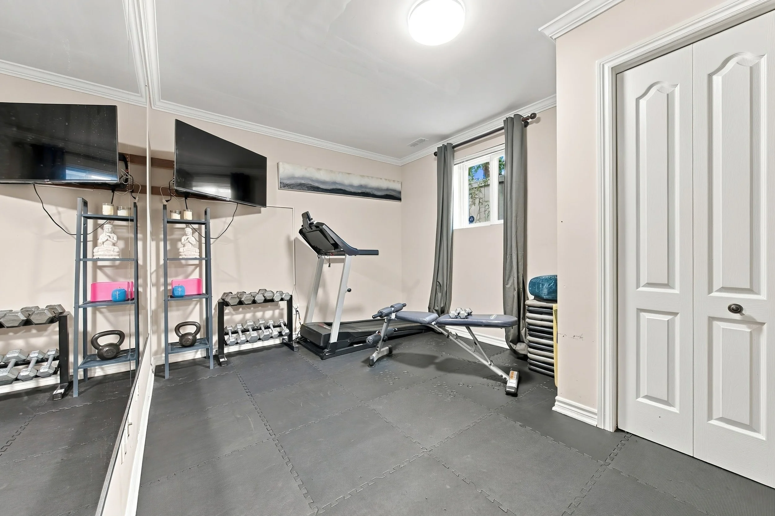 54 - 3021 Woodland Park Dr, Burlington.jpg