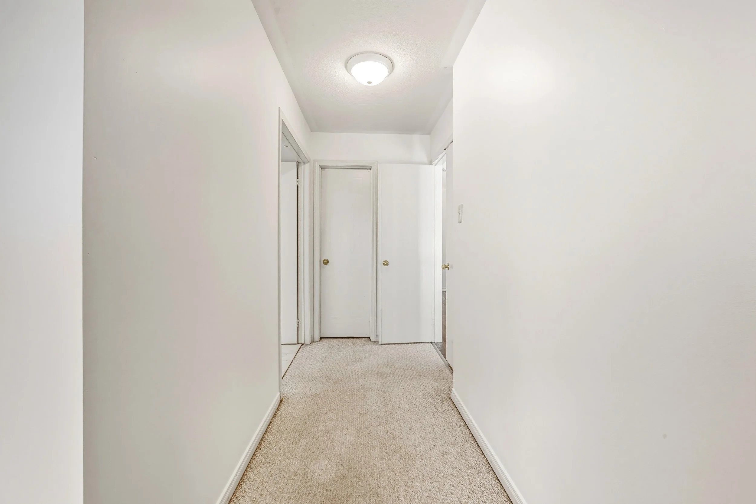 40 - 958 Irish Moss Rd, Mississauga.jpg