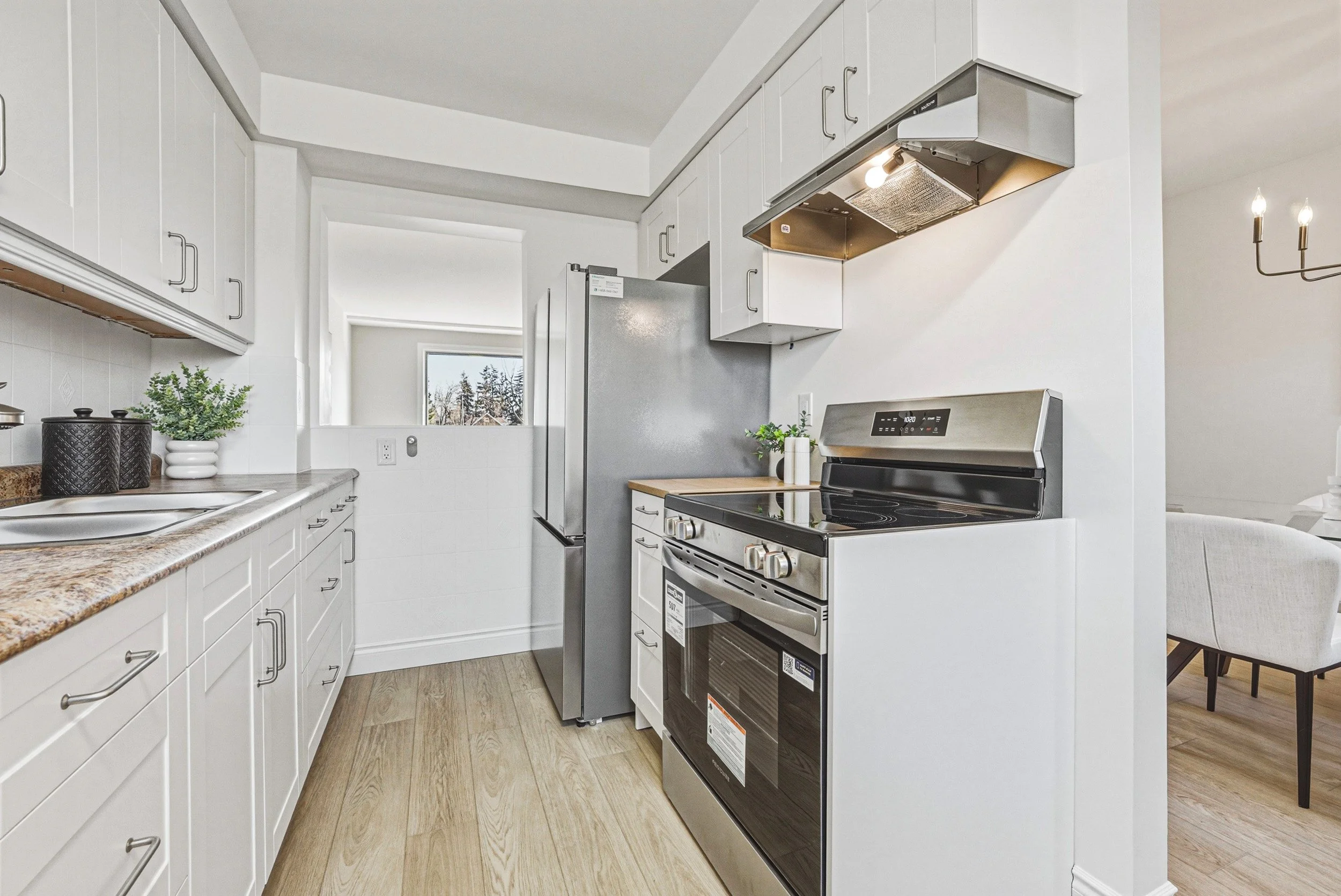 15 - 2-64 Bronte St, Milton.jpg