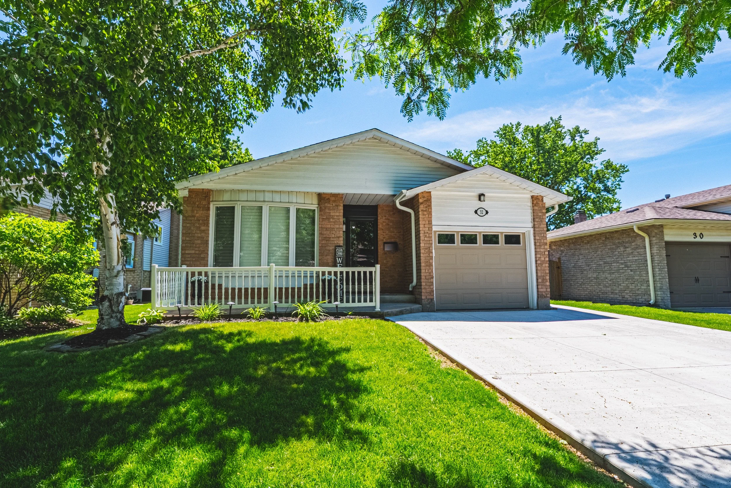 2 - 32 Ainsworth St, Stoney Creek.jpg