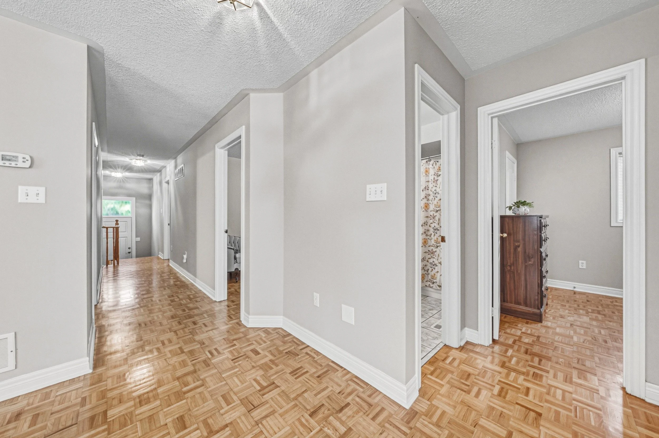 11 - 237 Mountainberry Rd, Brampton.jpg