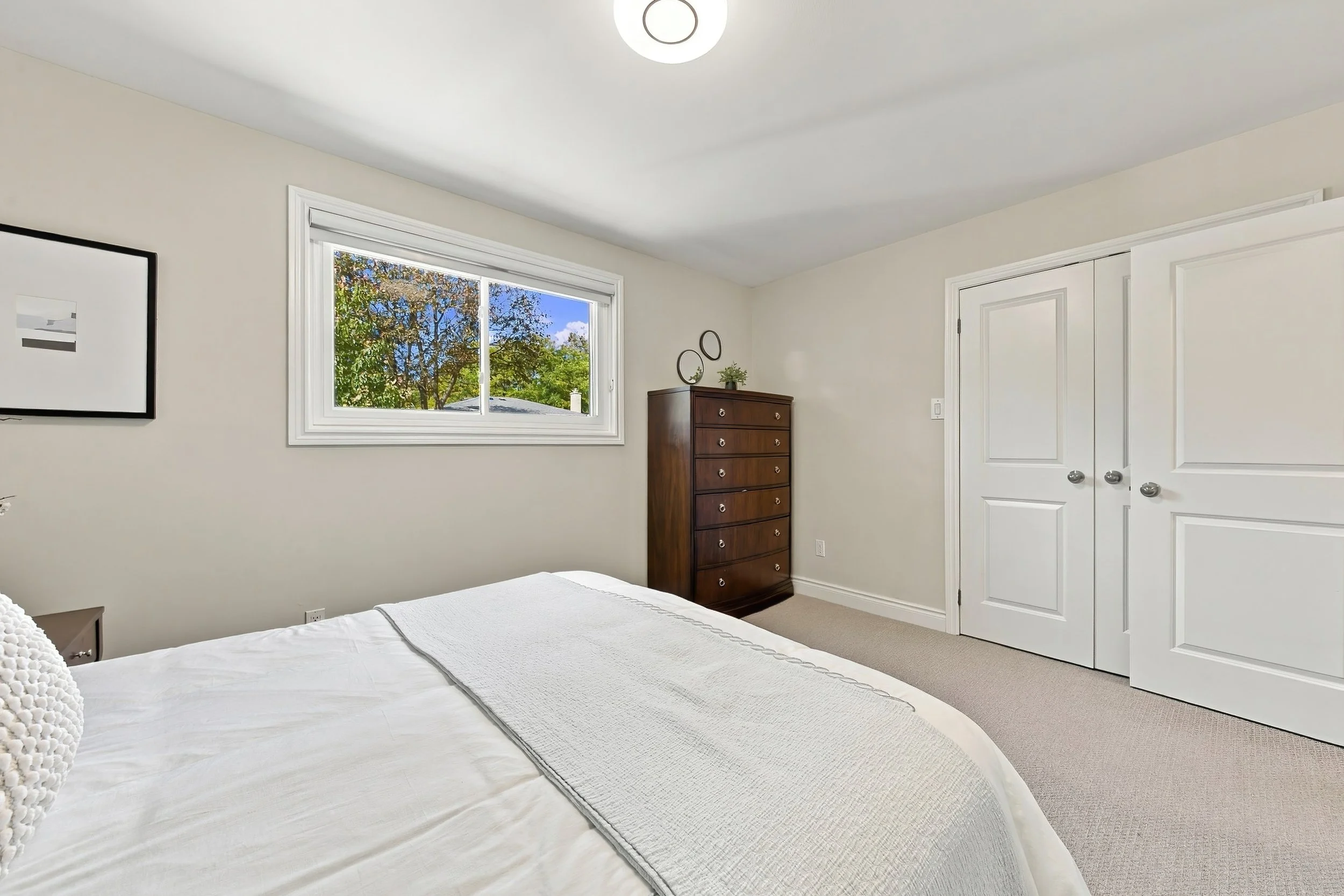 17 - 2231 Urwin Cres, Oakville.jpg