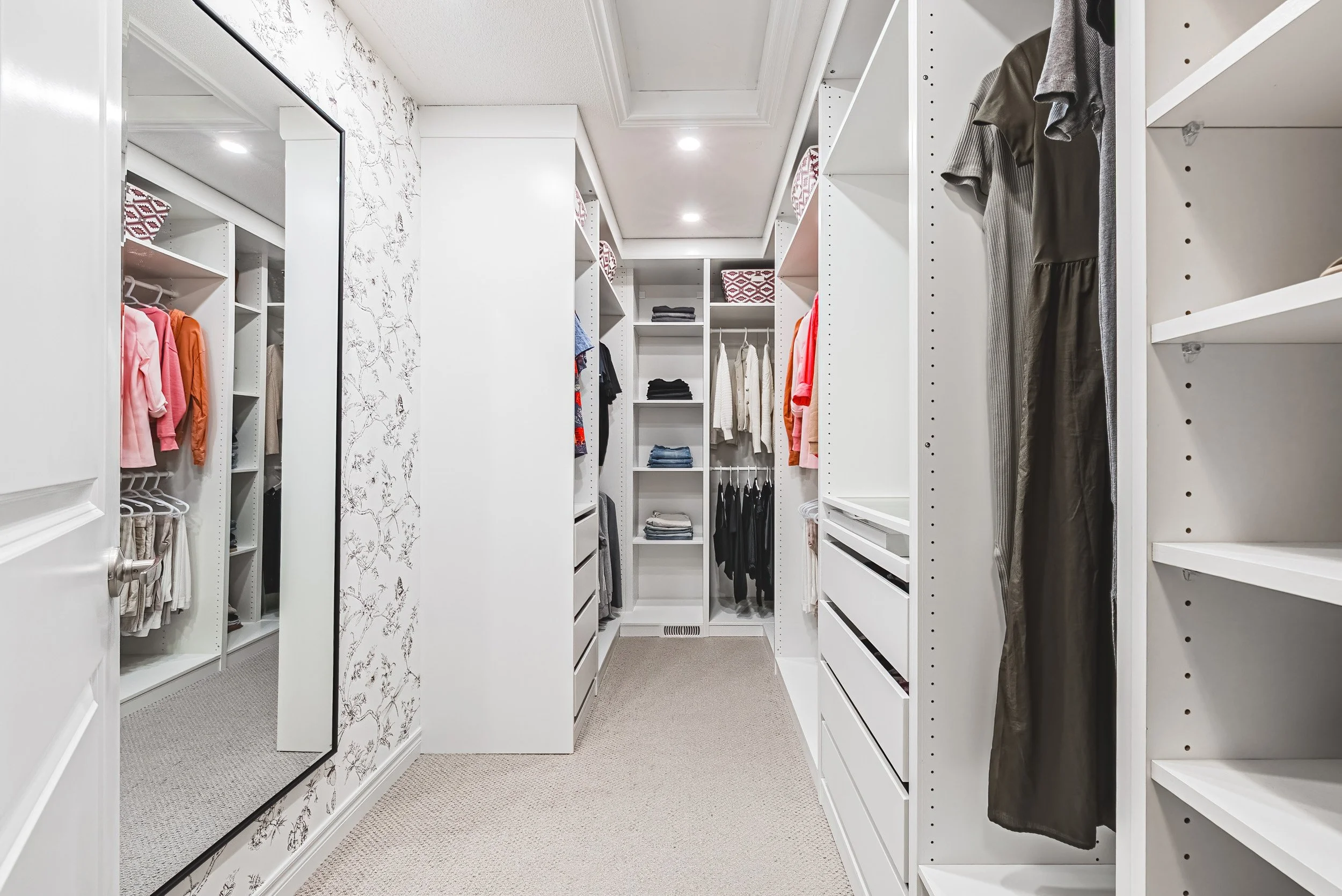 41 - 90 Robertson Rd, Ancaster.jpg