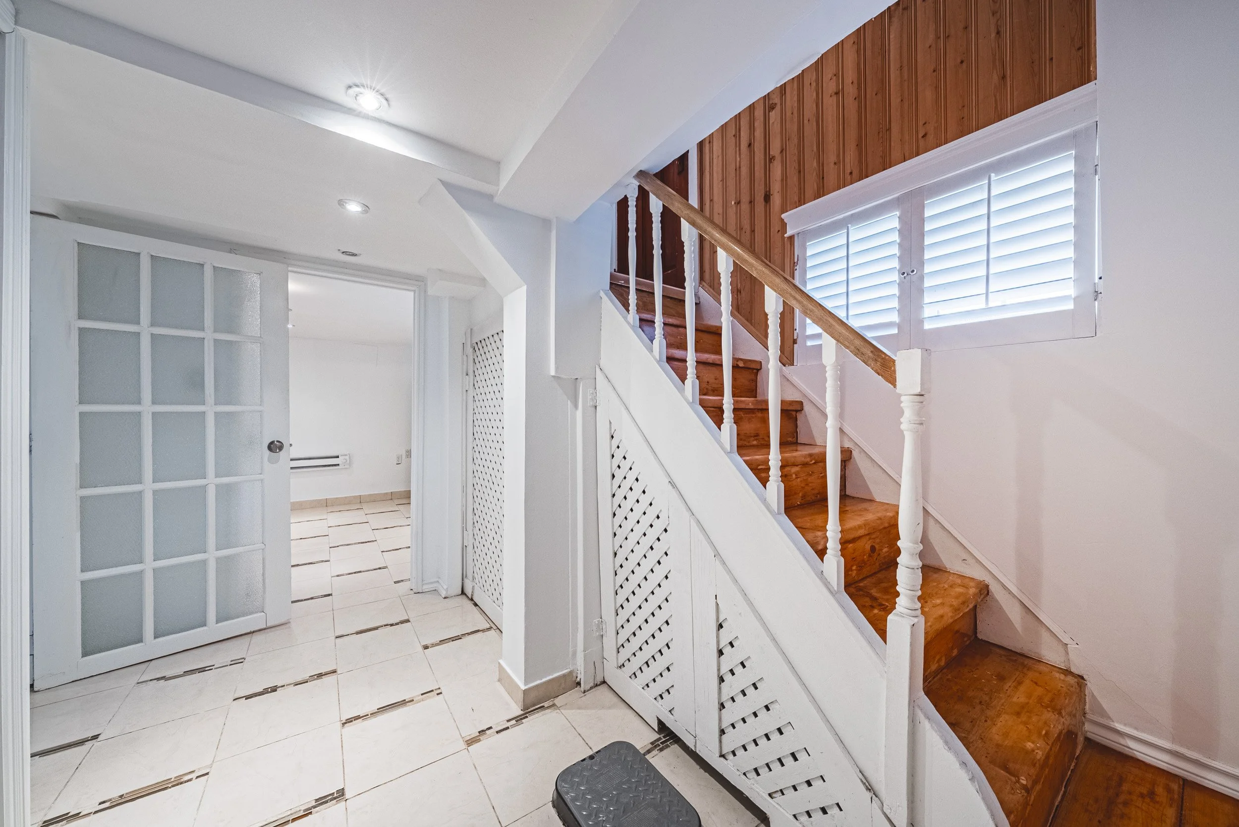 25 - 5039 Valley Way, Niagara Falls.jpg