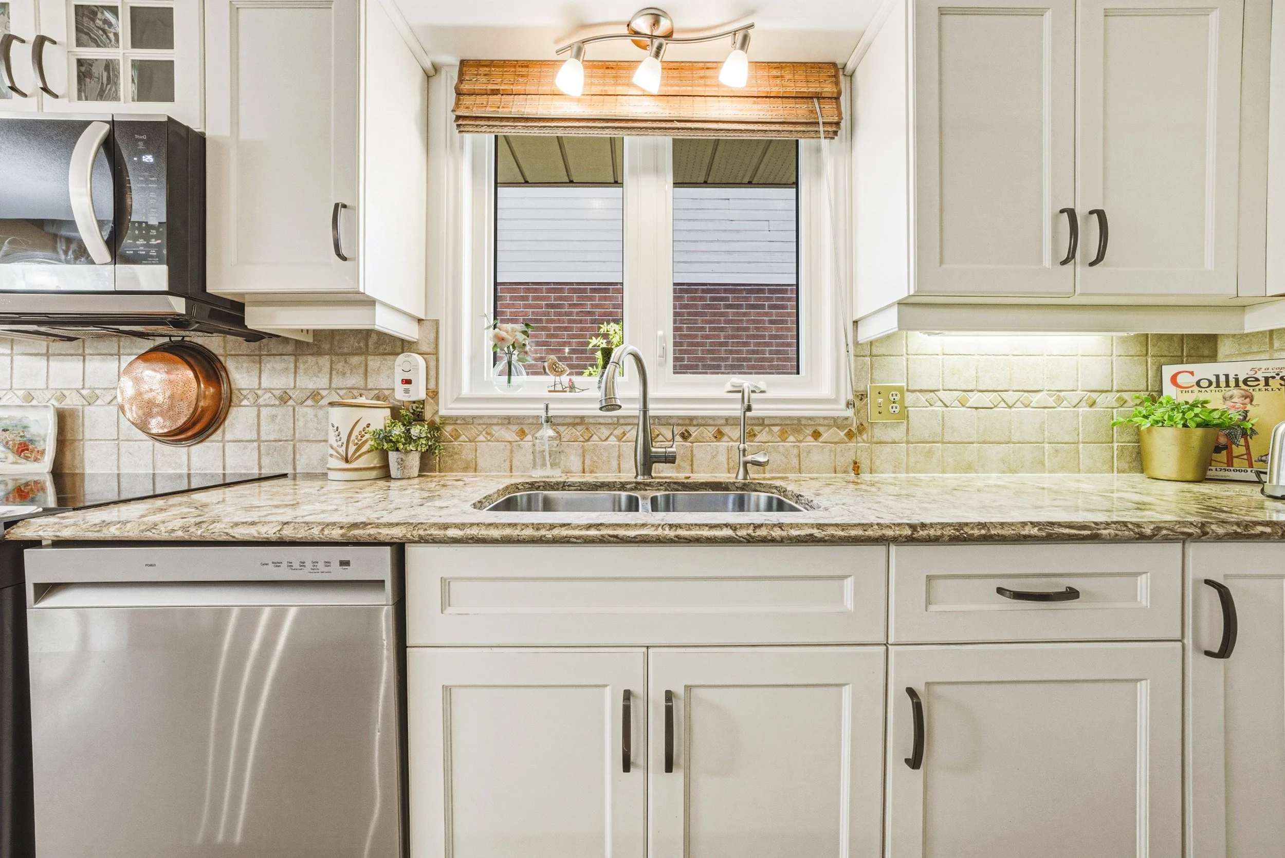 15 - 48 Tanager Dr, Guelph.jpg