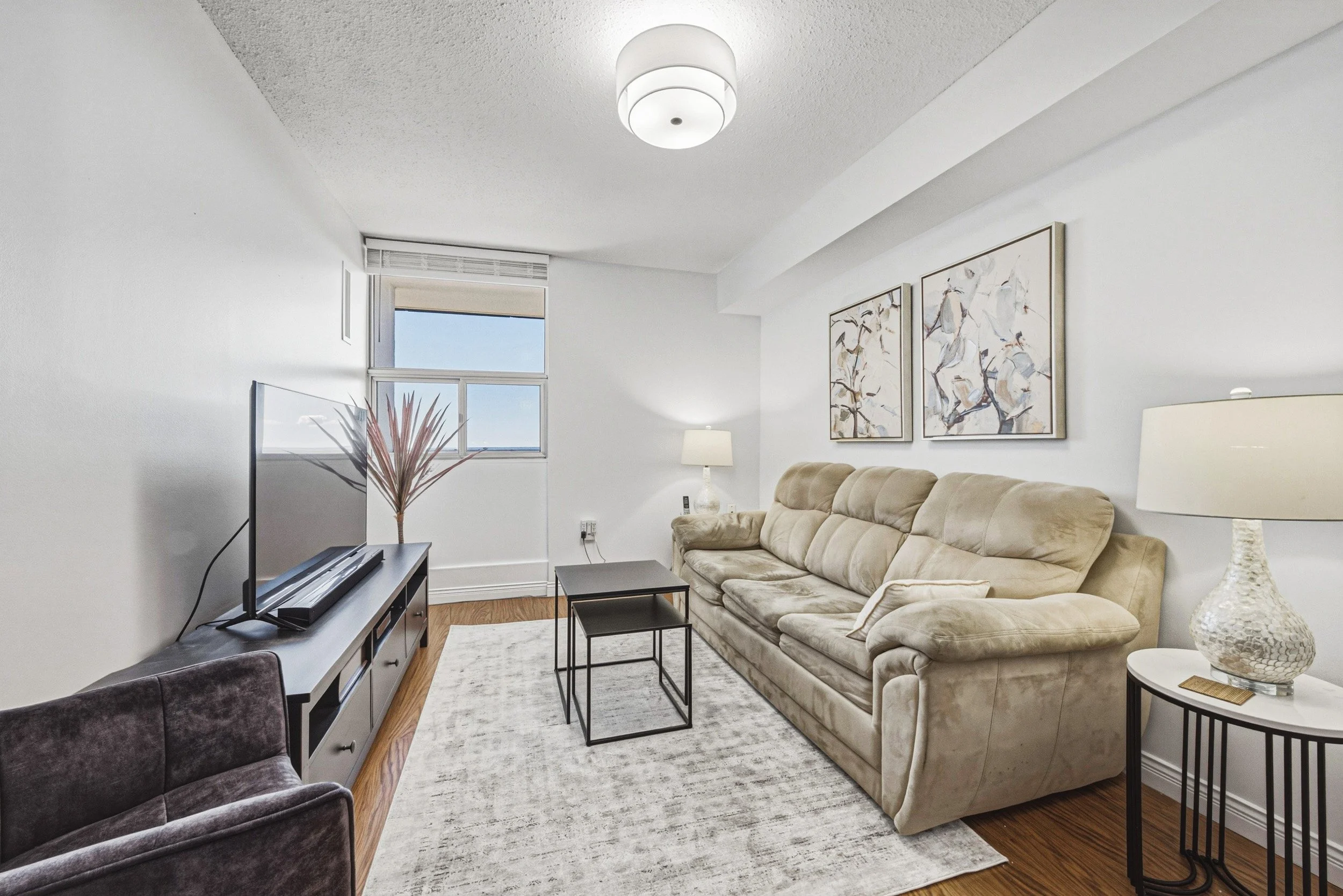 17 - 2055 Upper Middle Rd #1105, Burlington.jpg