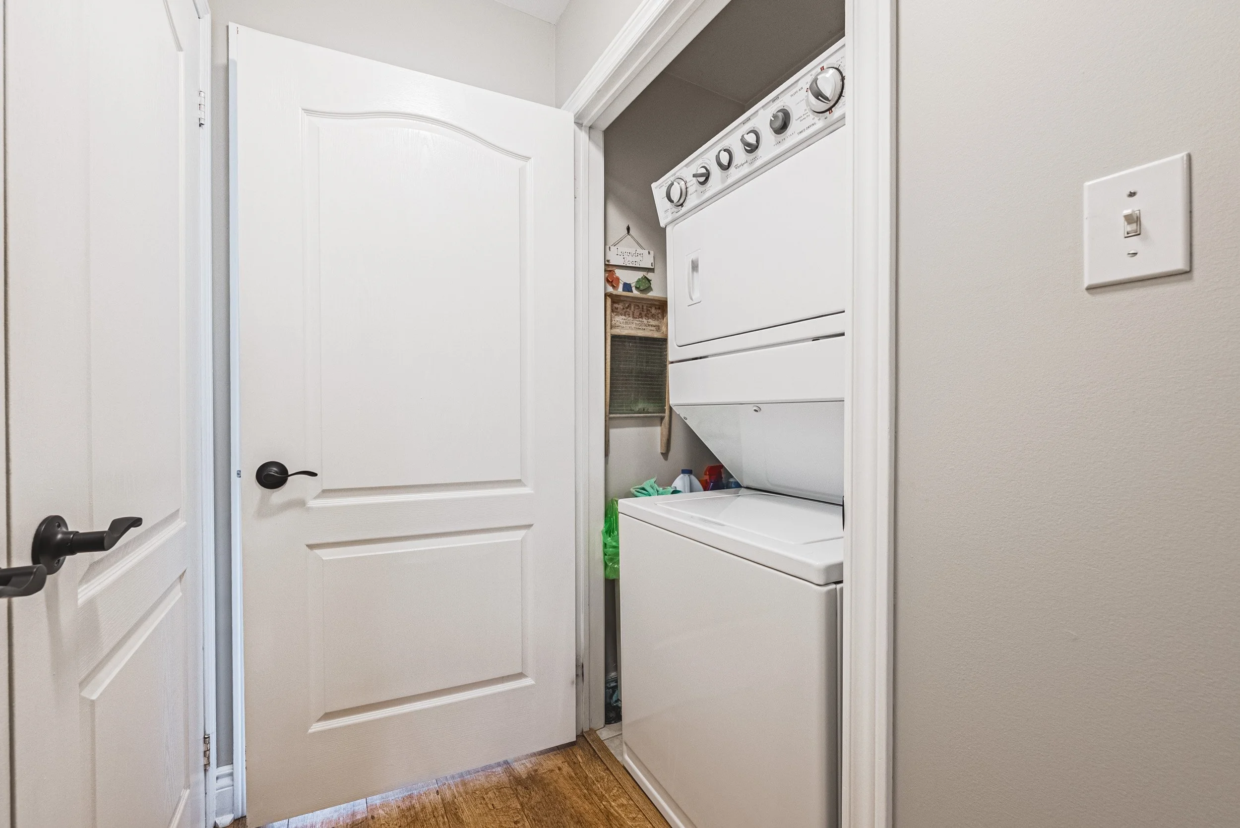 21 - 705 Cumberland Ave #18, Burlington.jpg