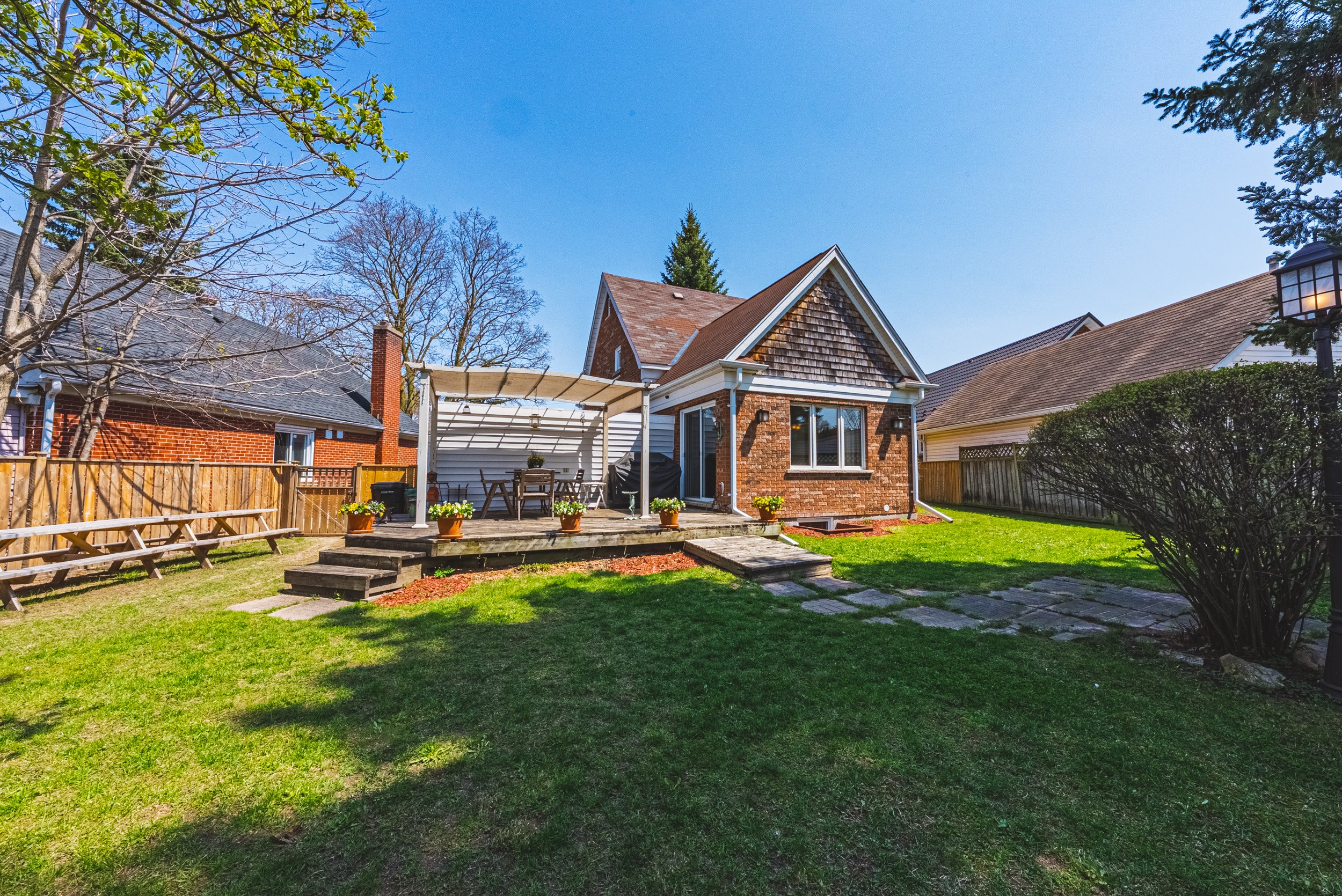 39 - 55 Van Camp Ave, Brampton.jpg