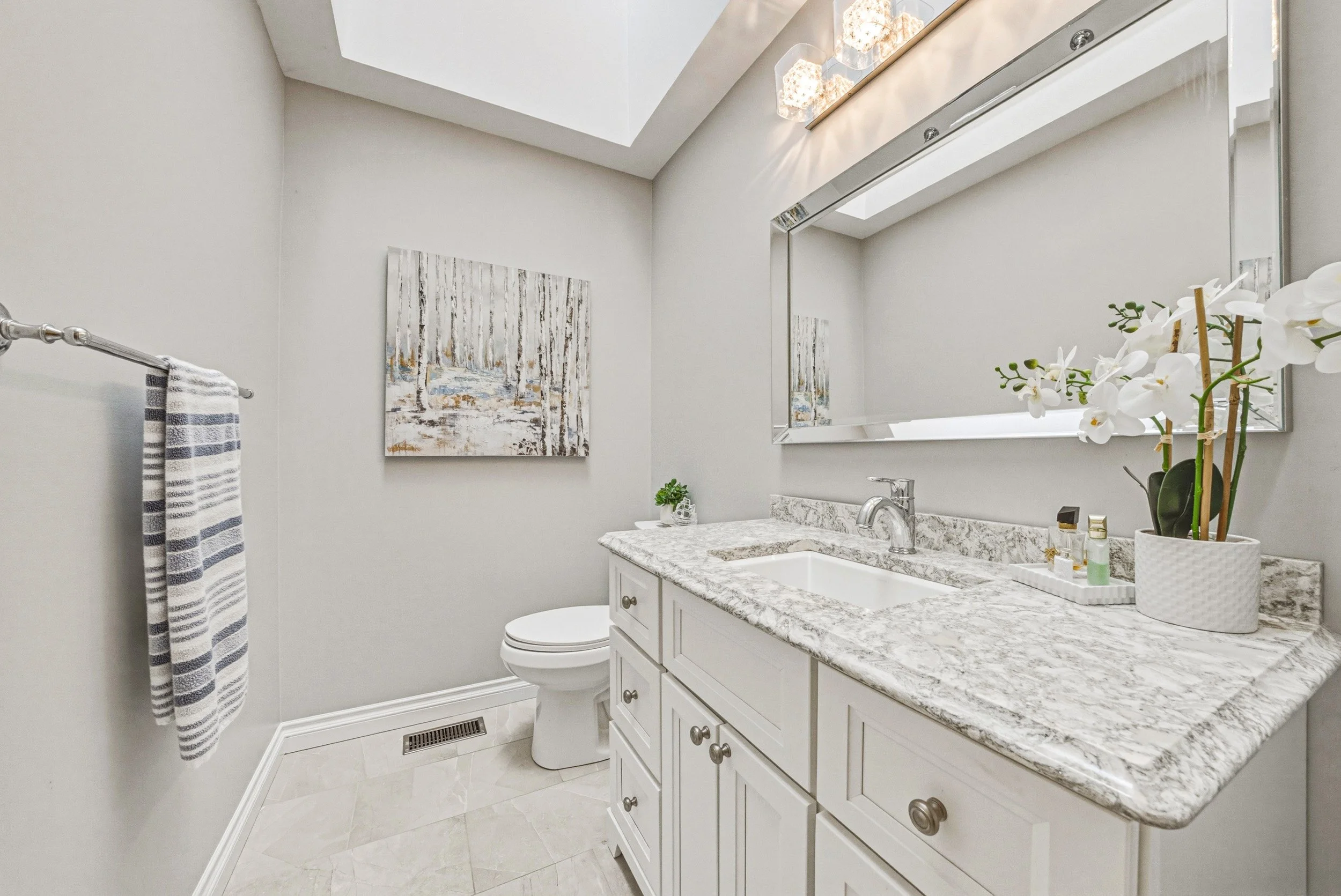 28 - 48 Tanager Dr, Guelph.jpg