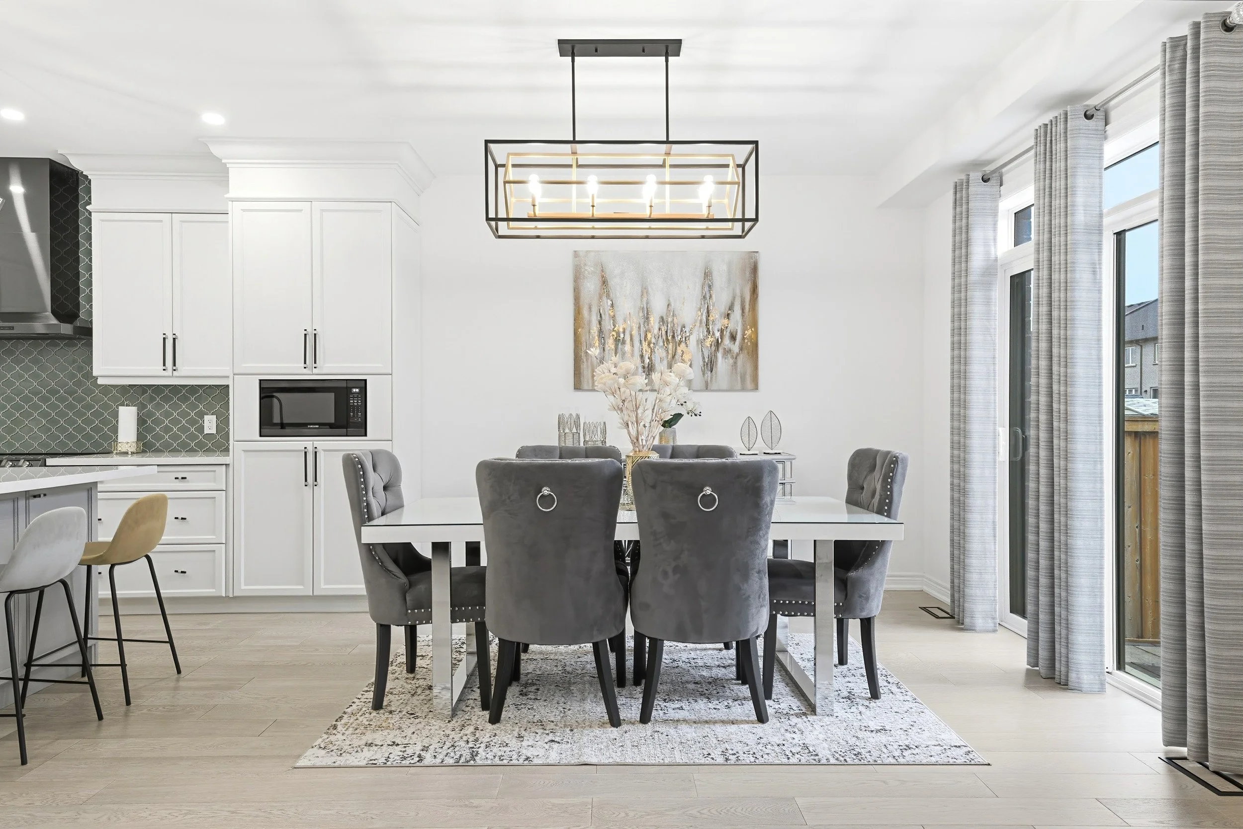 18 - 90 Robertson Rd, Ancaster.jpg