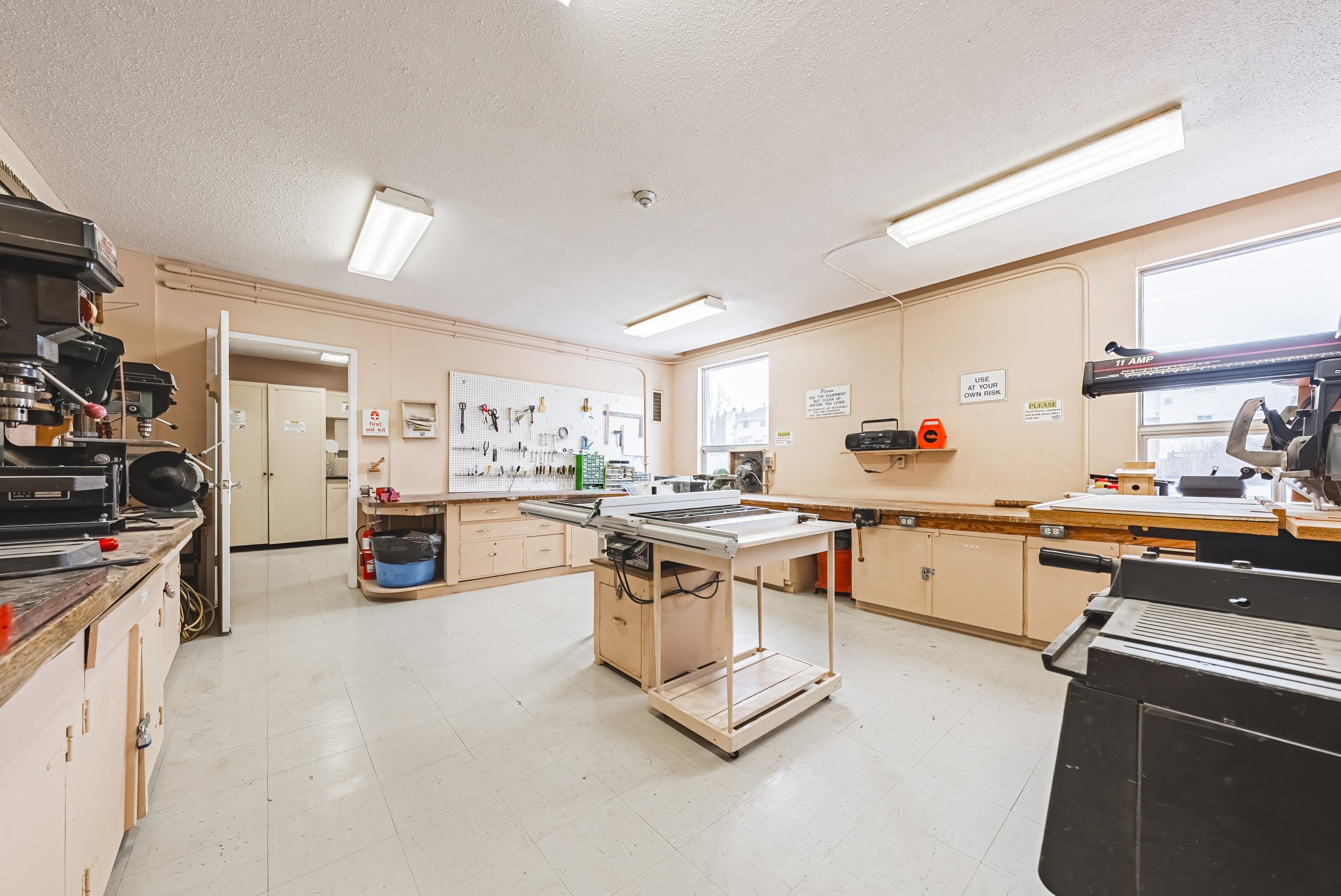 29 - 2055 Upper Middle Rd #705, Burlington.jpg