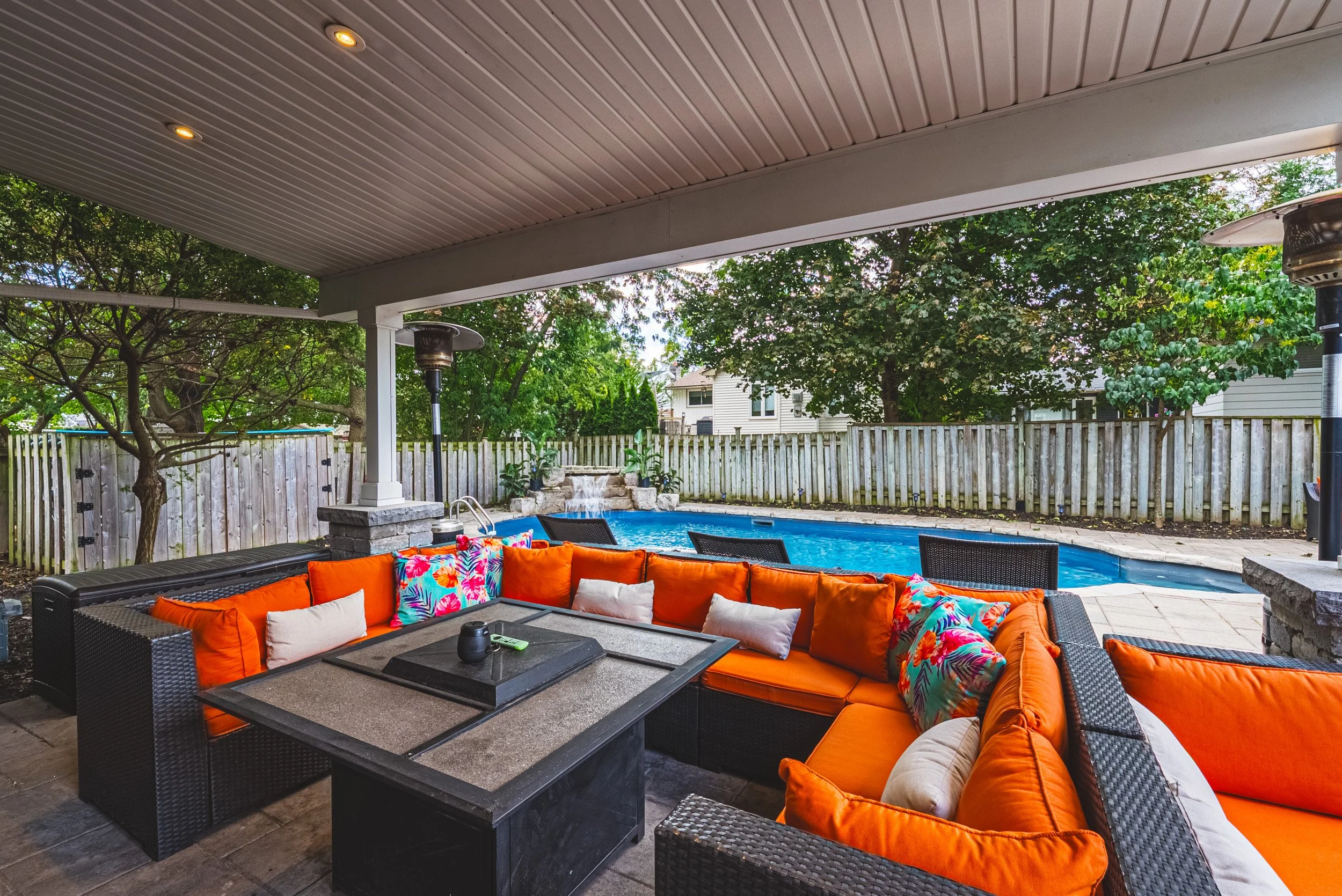 43 - 581 Holly Hill Cres, Burlington.jpg
