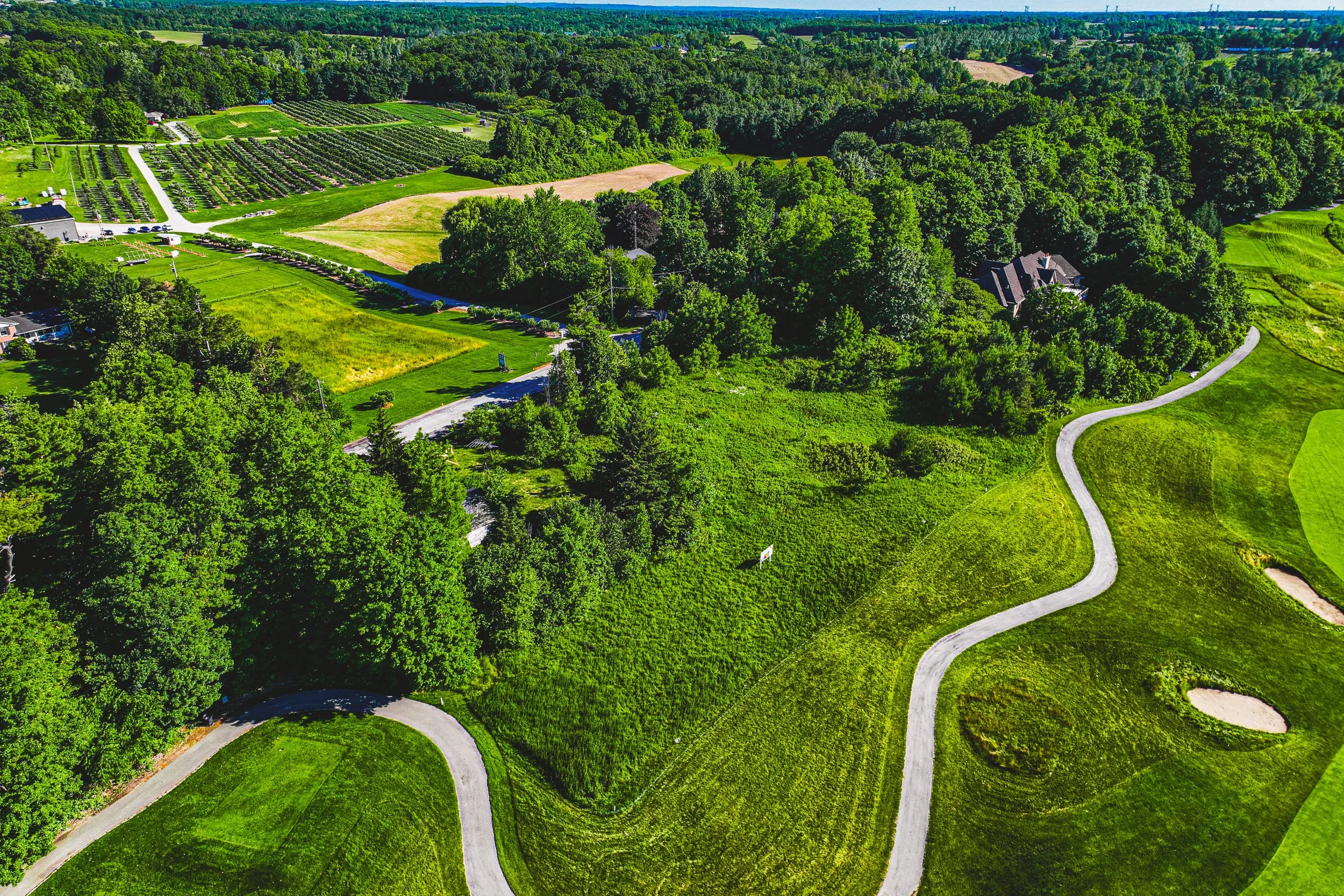 12-8220 10th Sideroad, Milton.jpg