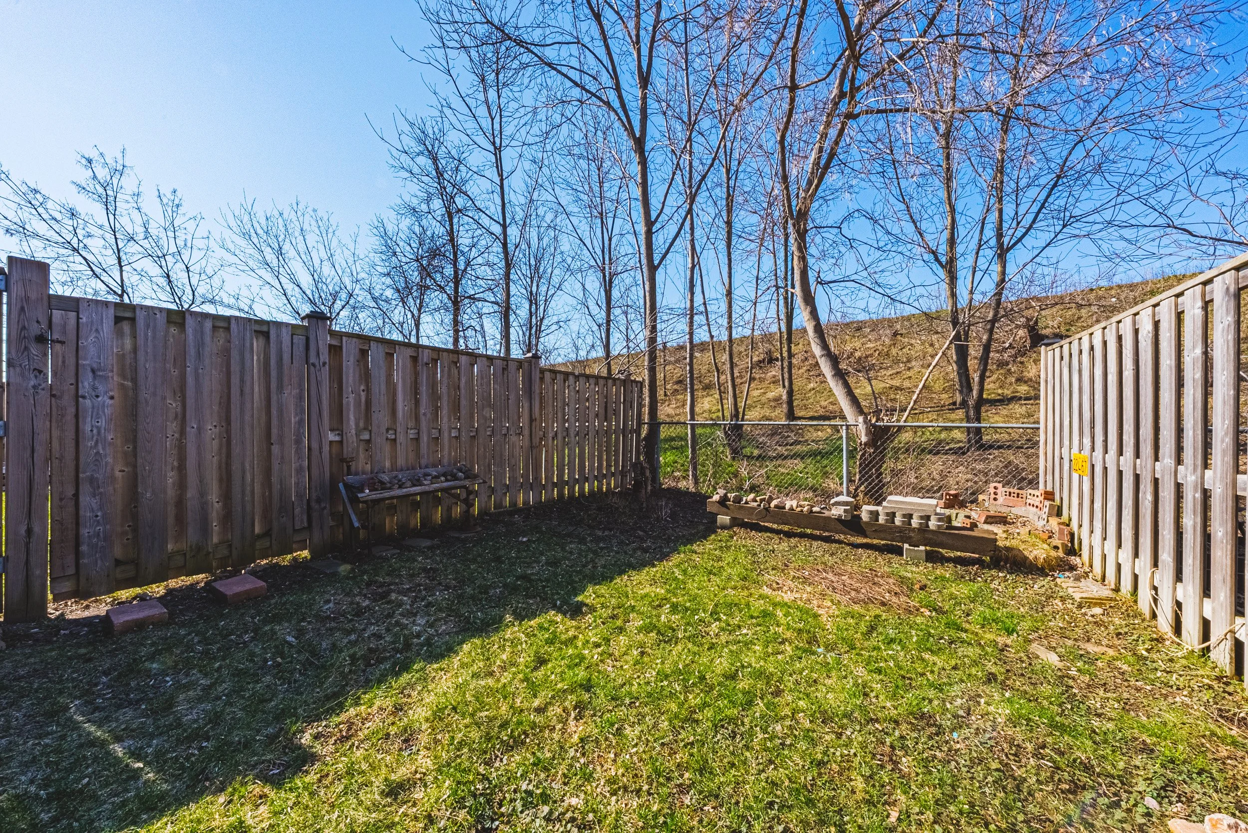 33 - 2-64 Bronte St, Milton.jpg