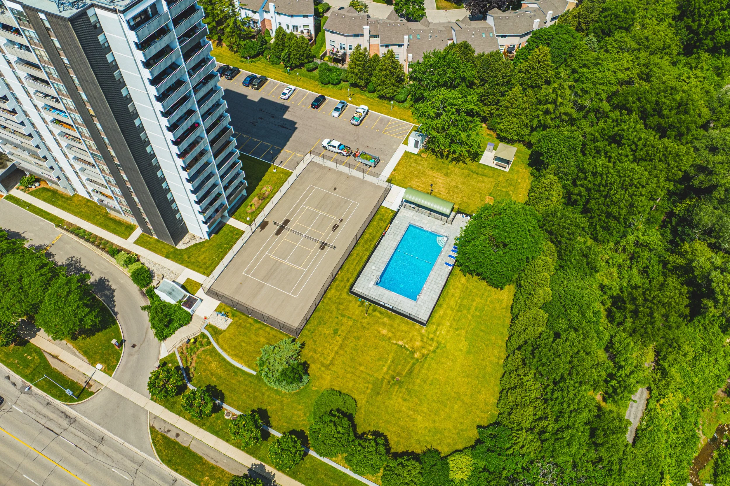 38 - 2055 Upper Middle #1504, Burlington.jpg
