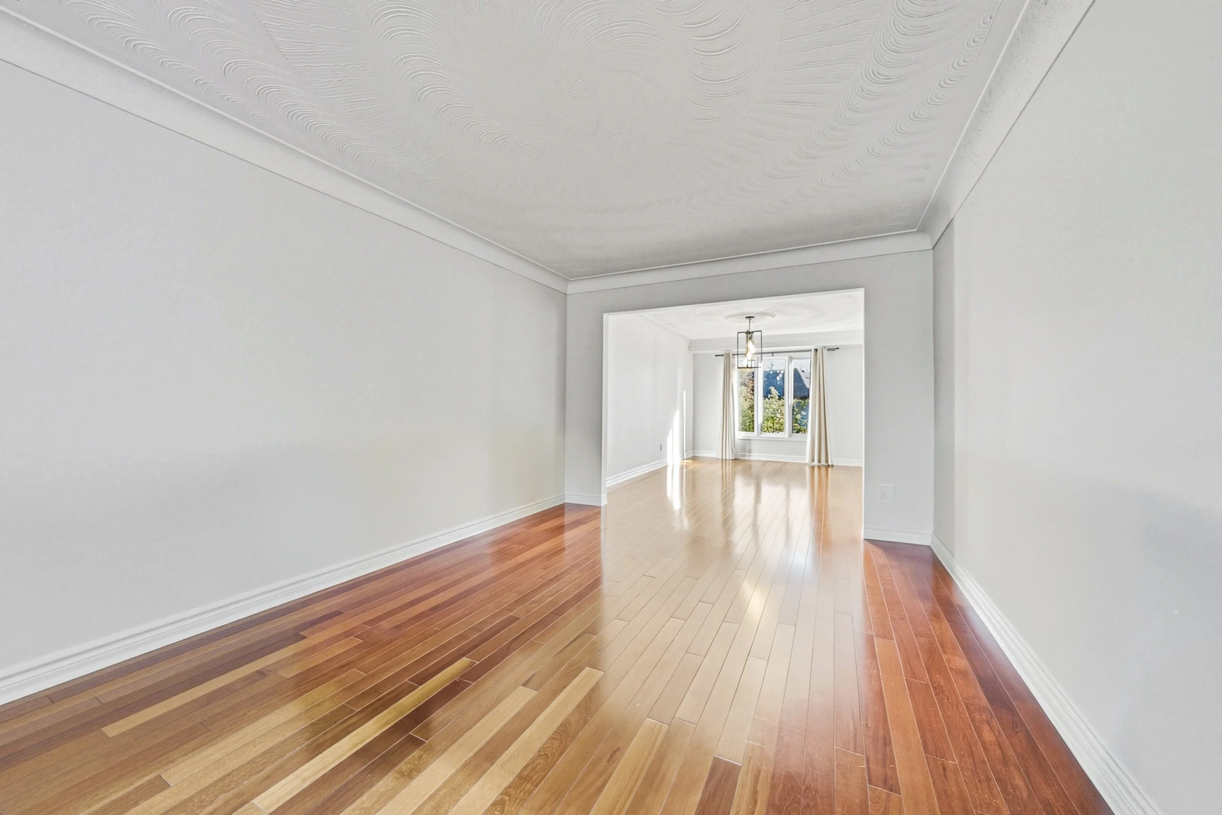 7 - 21 Moss Blvd, Dundas.jpg