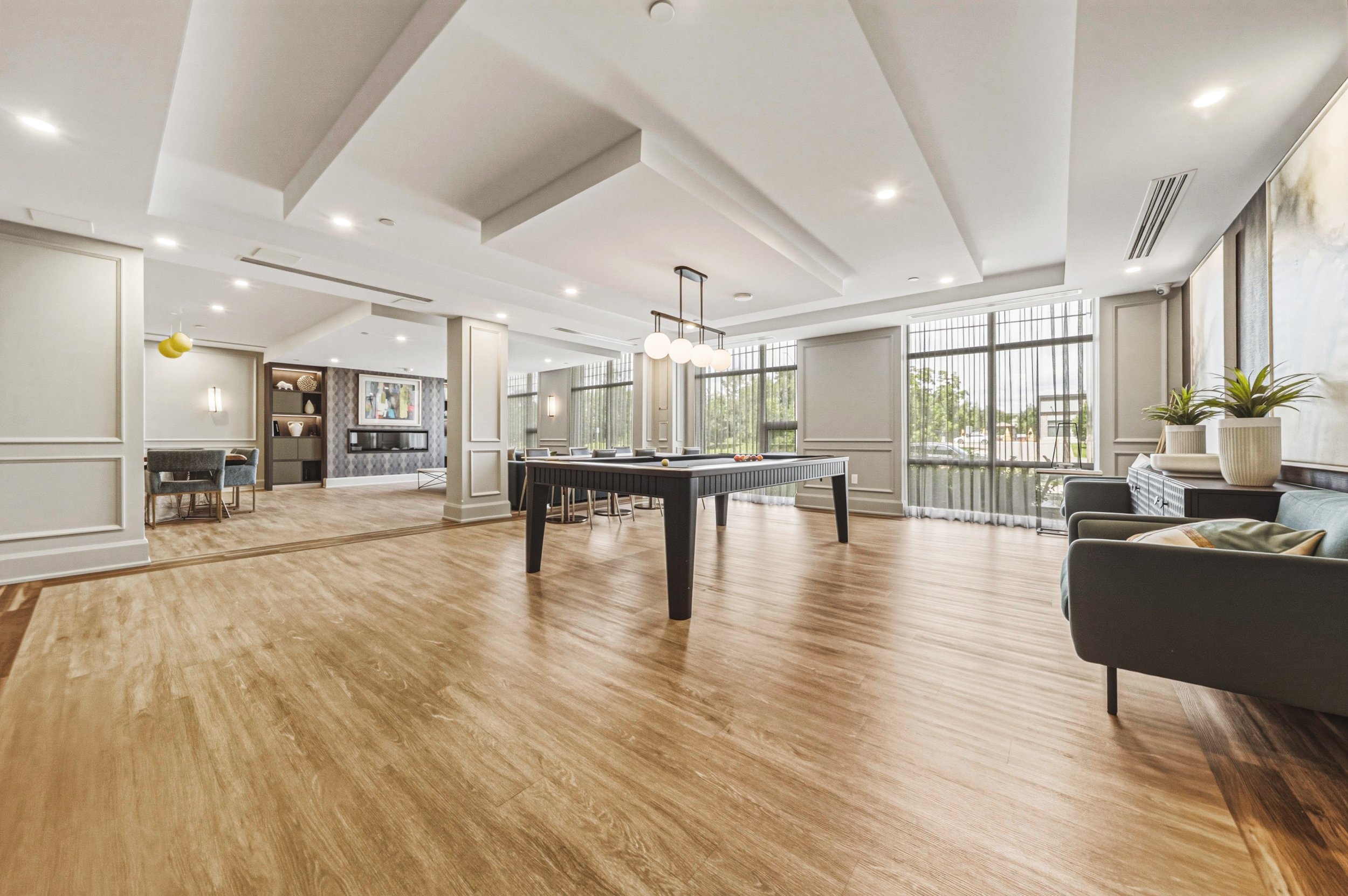 28-470 Dundas St E Waterdown.jpg
