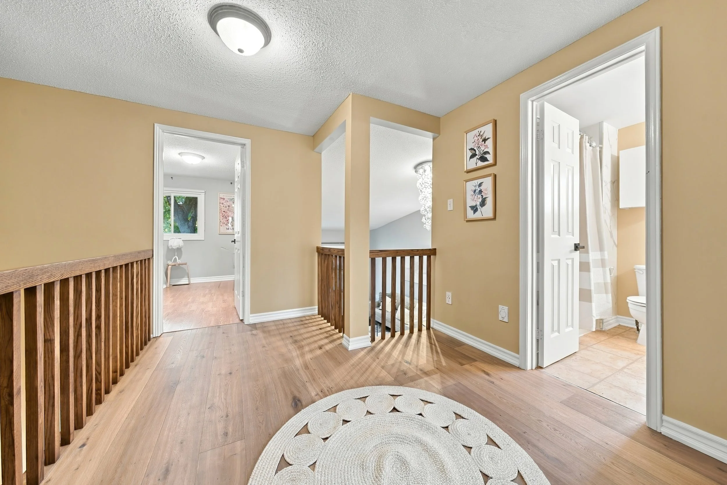 21 - 3453 Hannibal Rd, Burlington.jpg