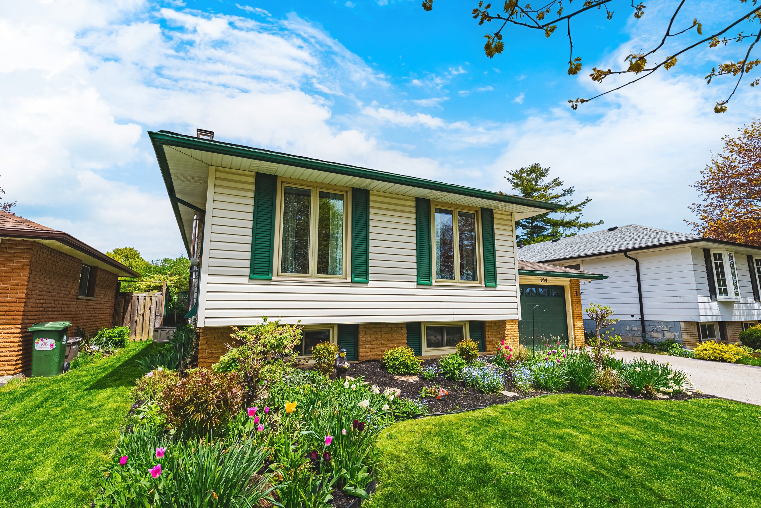 4 - 104 Gardiner Dr, Hamilton.jpg