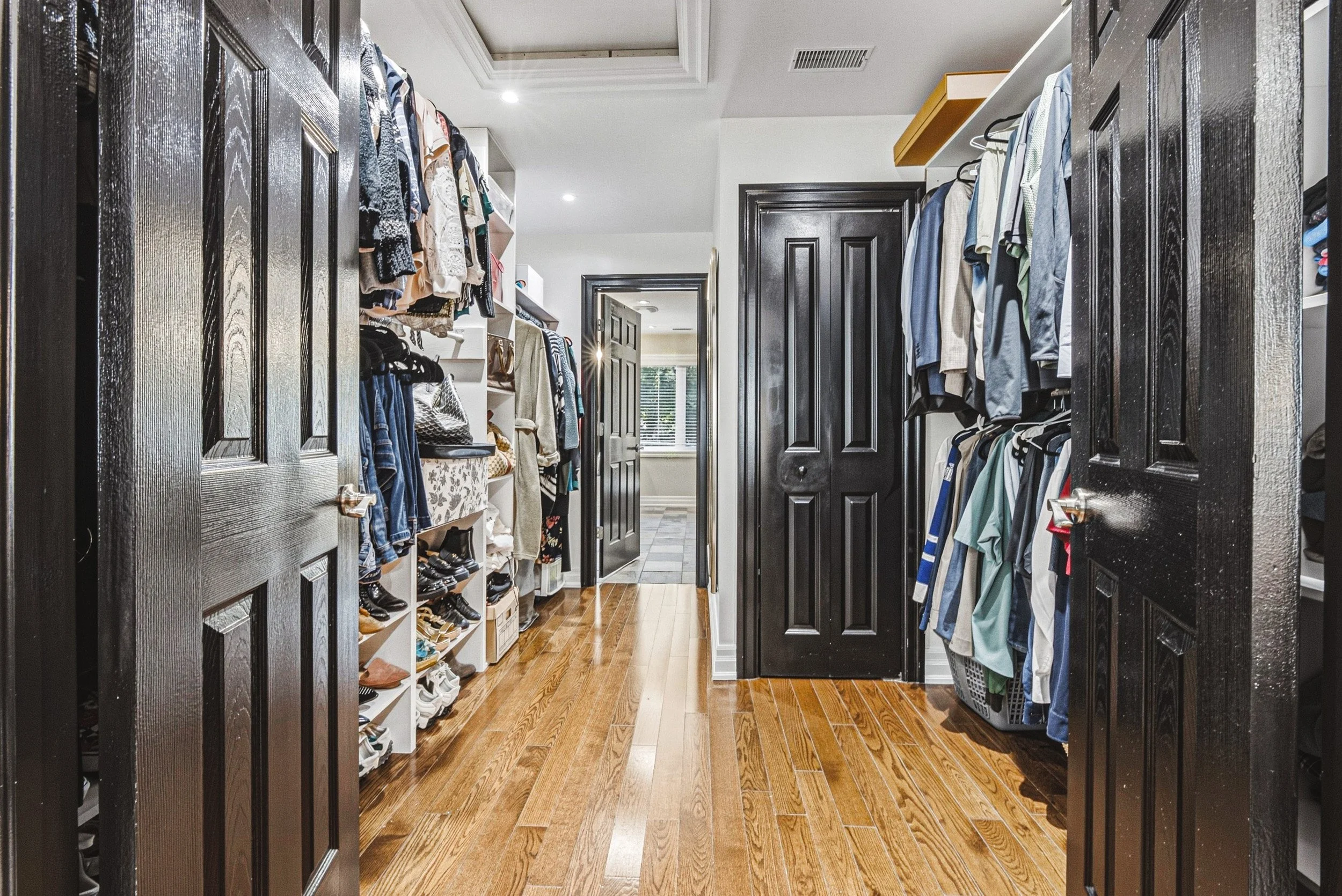 23 - 581 Holly Hill Cres, Burlington.jpg