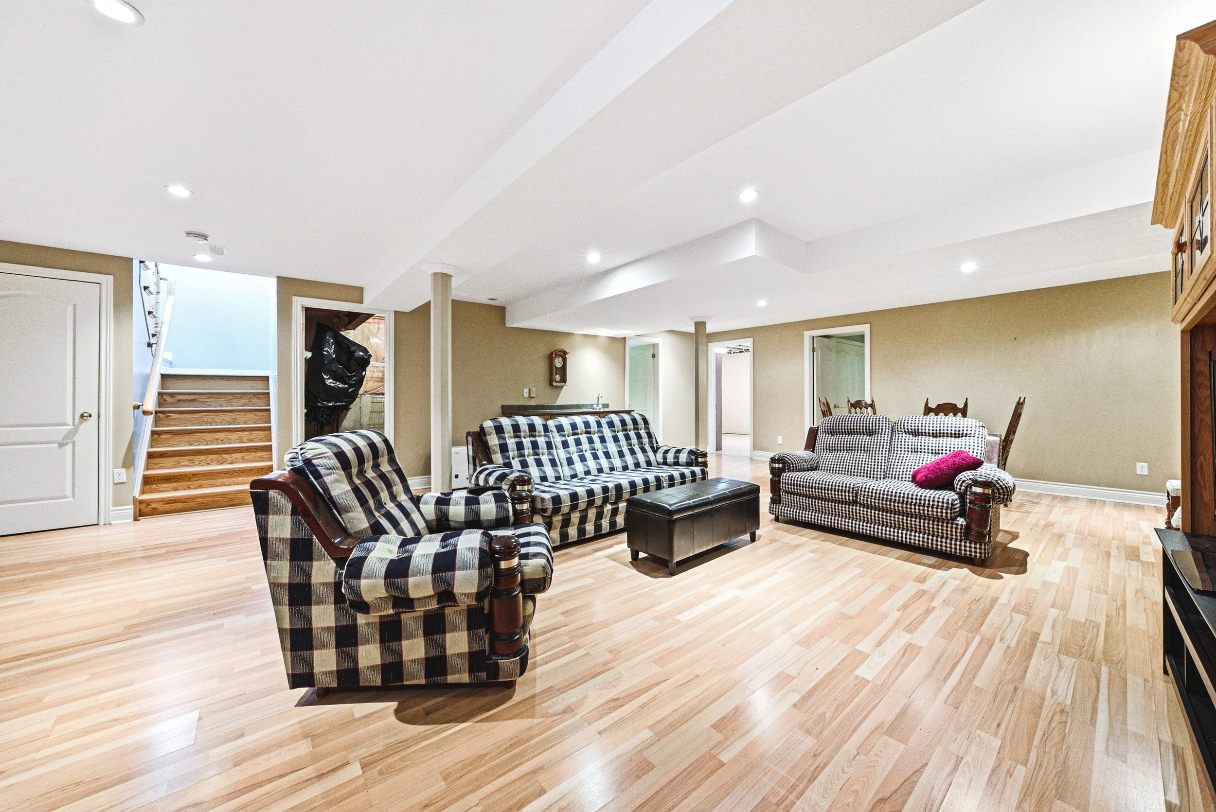 22 - 16 Sunridge St, Brampton.jpg