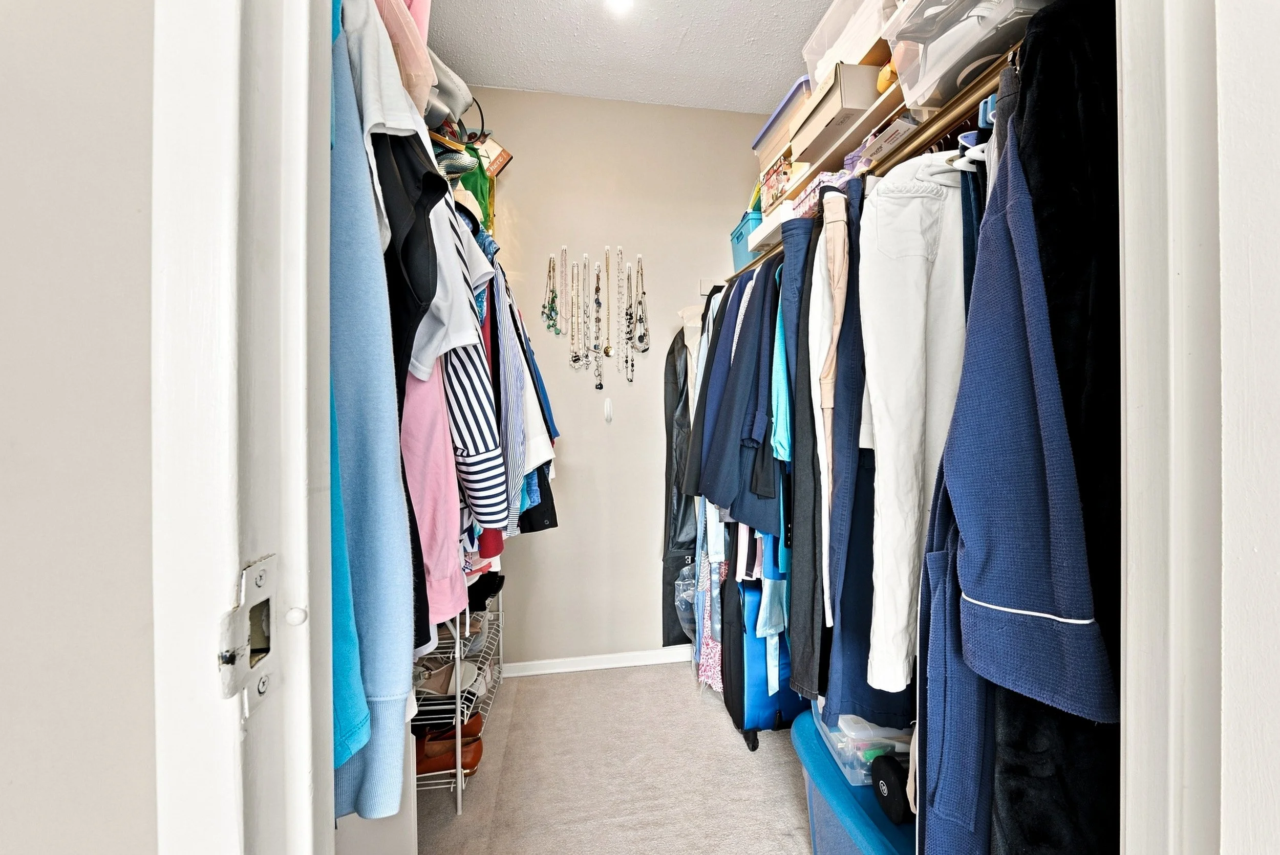 28 - 2055 Upper Middle Rd #1507, Burlington.jpg