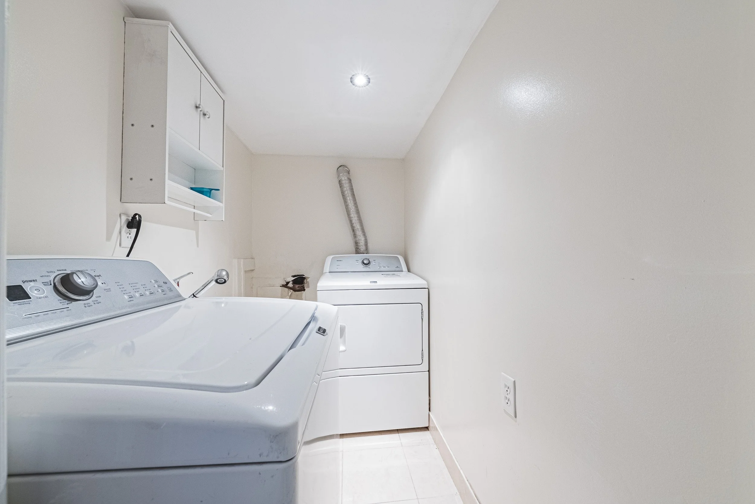 34 - 5039 Valley Way, Niagara Falls.jpg