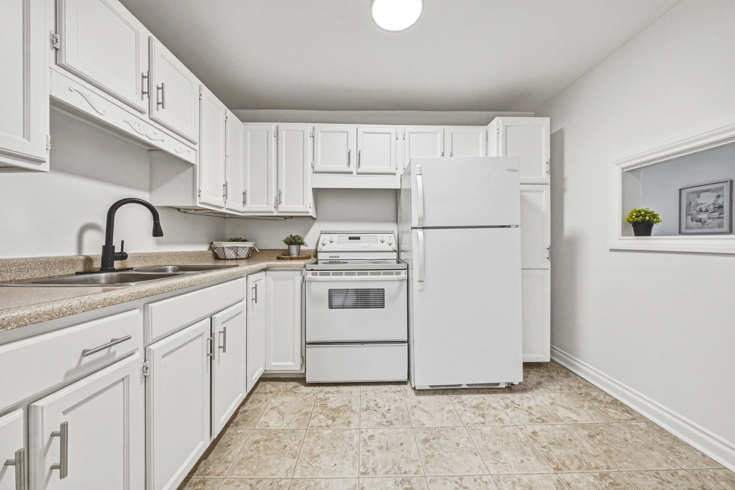 26 - 75 Pollock Ave, Cambridge.jpg