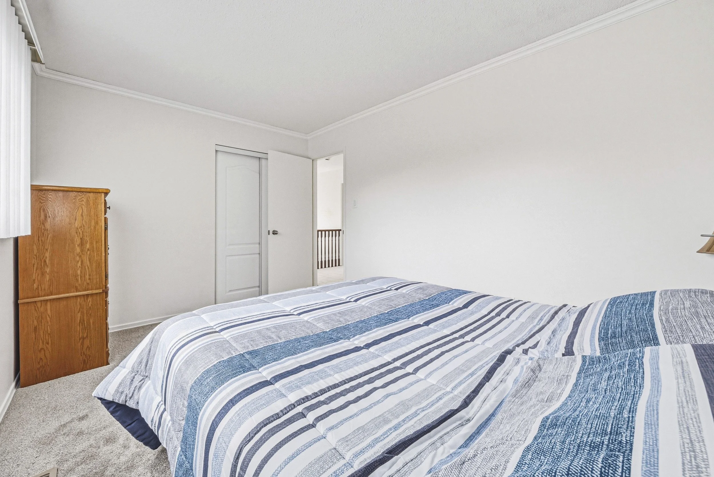 27 - 4 Mount Forest Dr, Brampton.jpg