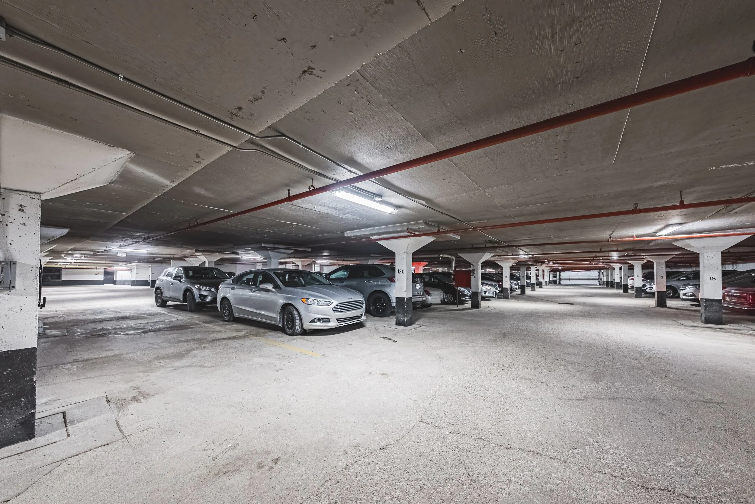 46 - 2055 Upper Middle Rd #1507, Burlington.jpg