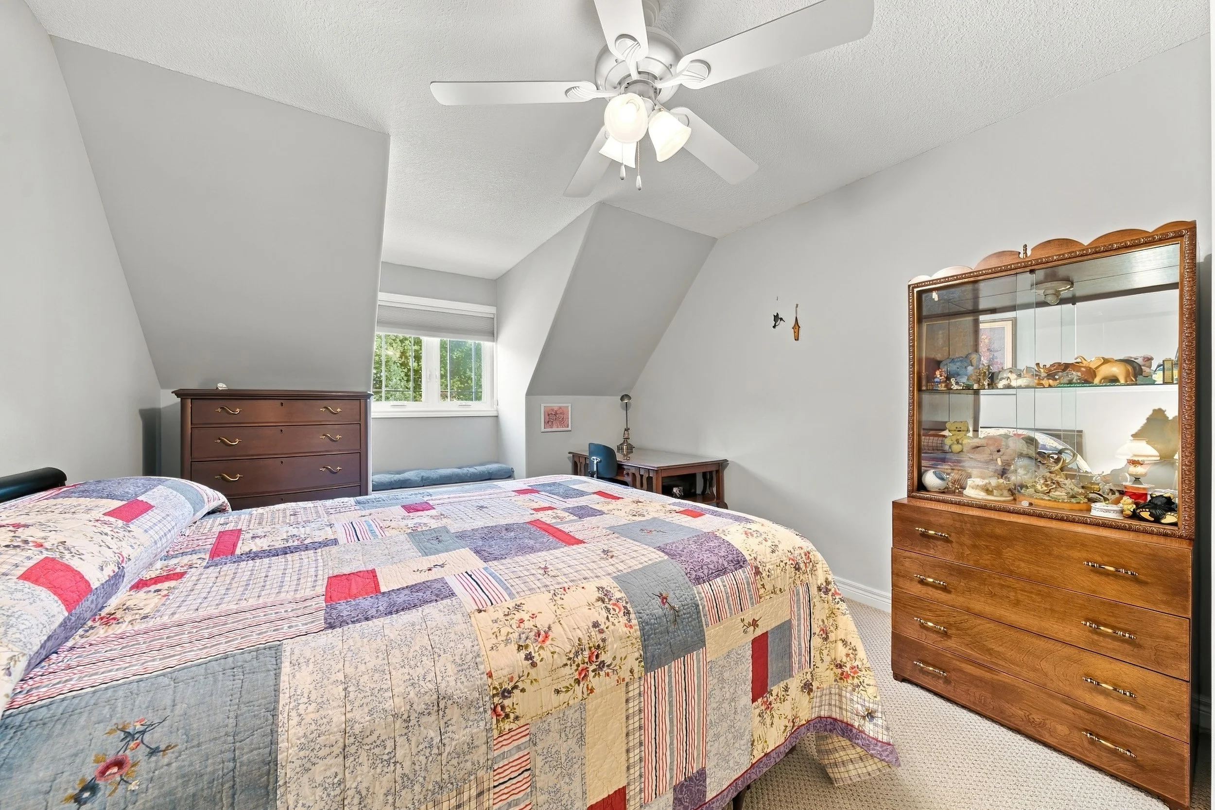 27 - 31 Book Rd #44, Grimsby.jpg