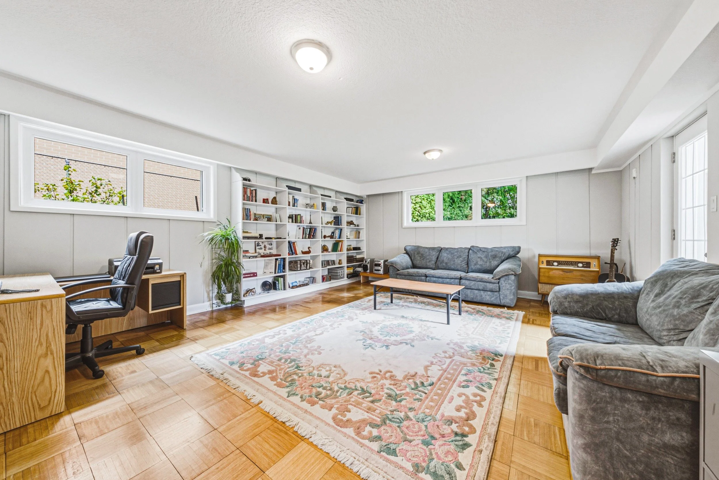 35 - 471 The Kingsway, Etobicoke.jpg