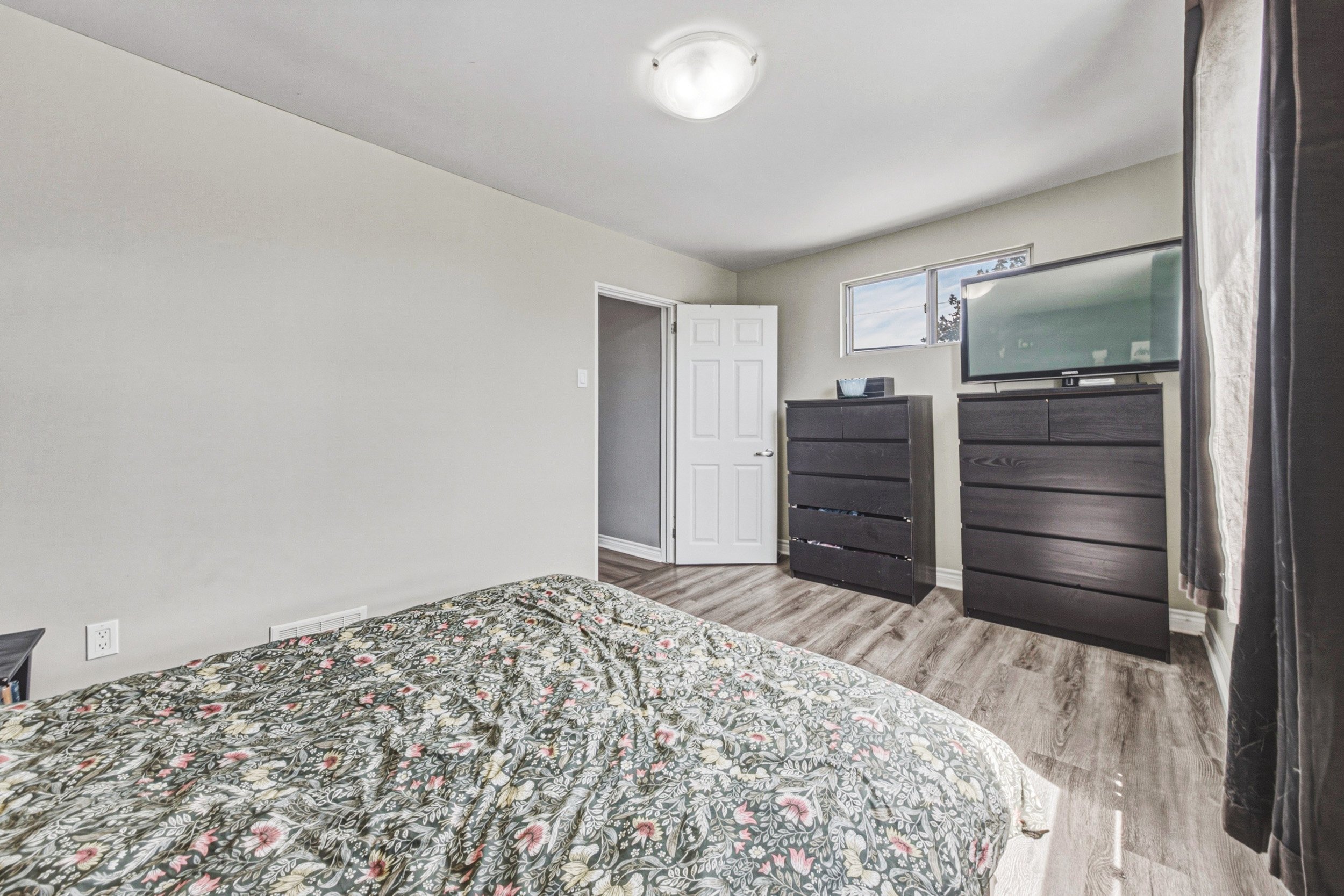 19 - 47 Fraser Ave, Hamilton.jpg