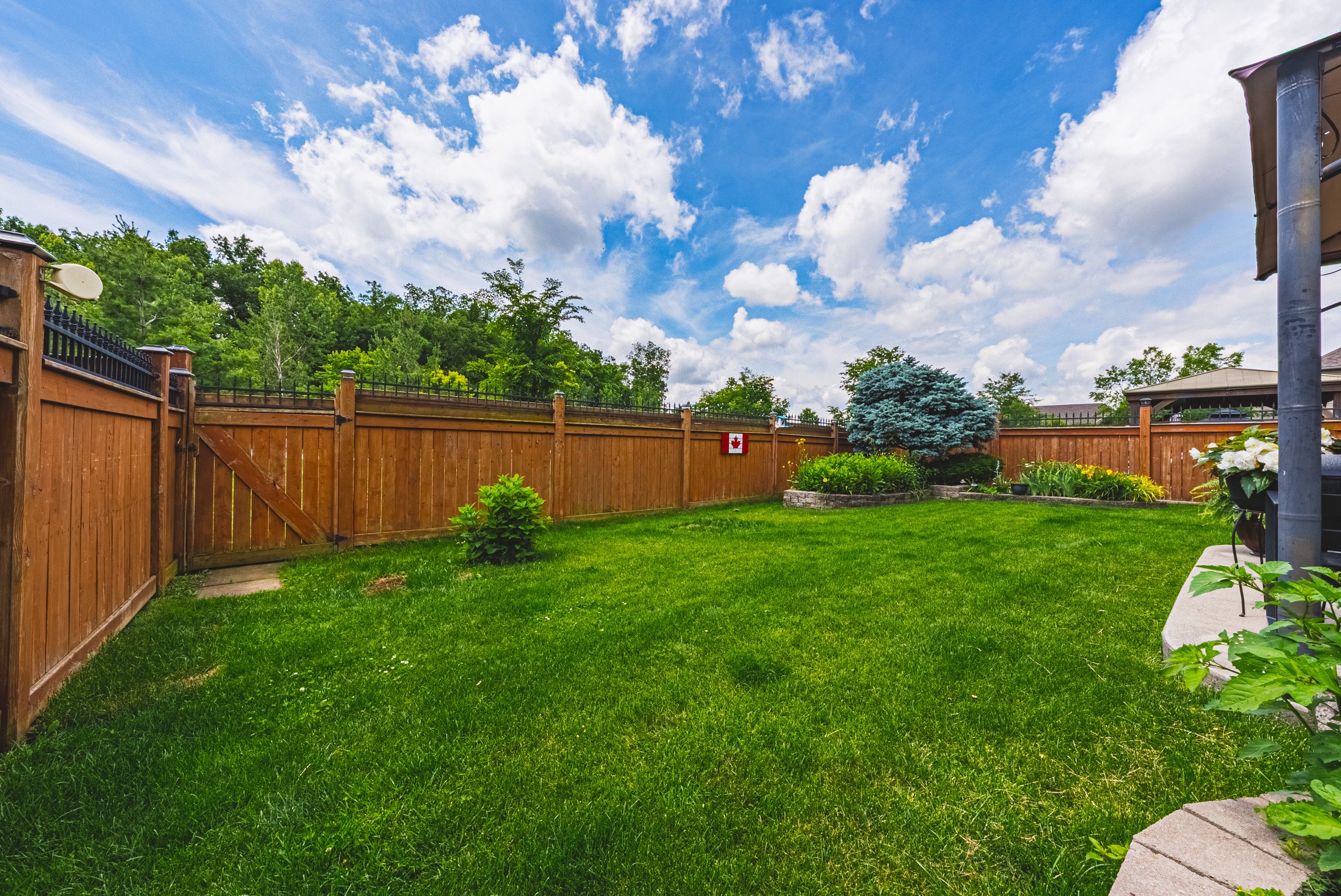 42 - 20 Degrow Cres, Binbrook.jpg