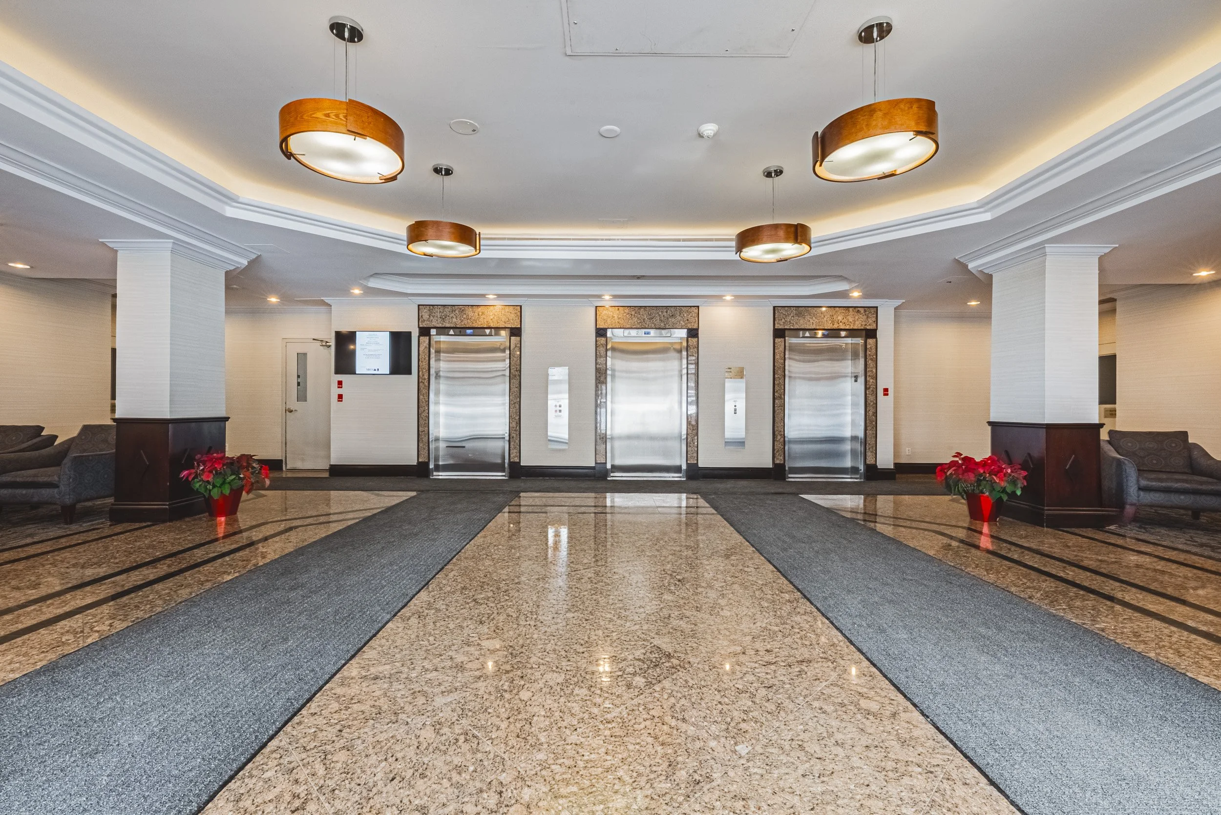 7 - 2155 Burnhamthorpe Rd W #1904, Mississauga.jpg