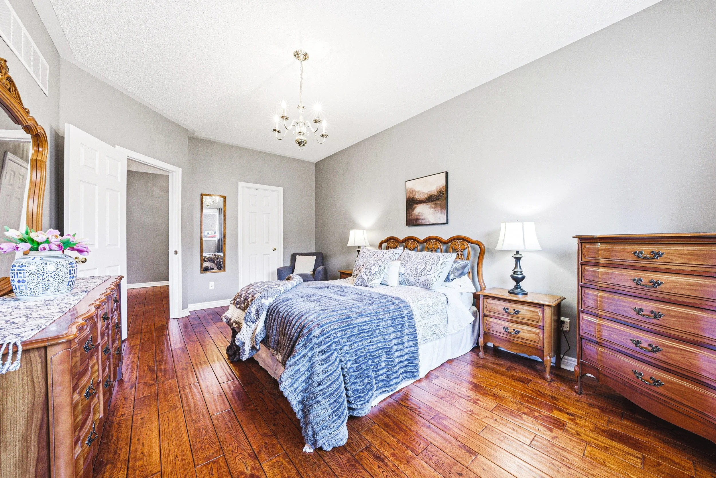 18 - 105 Pinebrook Cir, Caledon.jpg