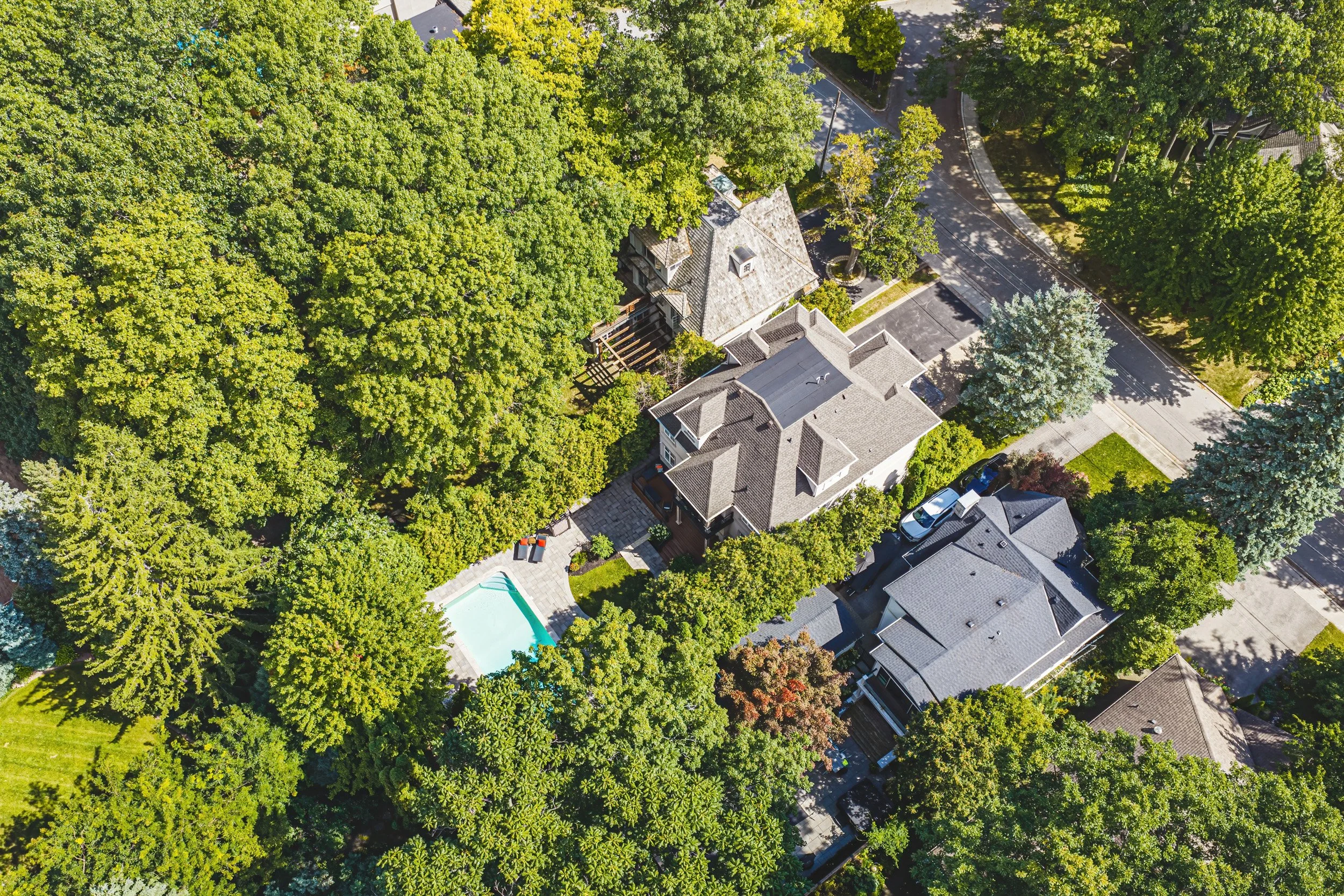 58 - 3021 Woodland Park Dr, Burlington.jpg