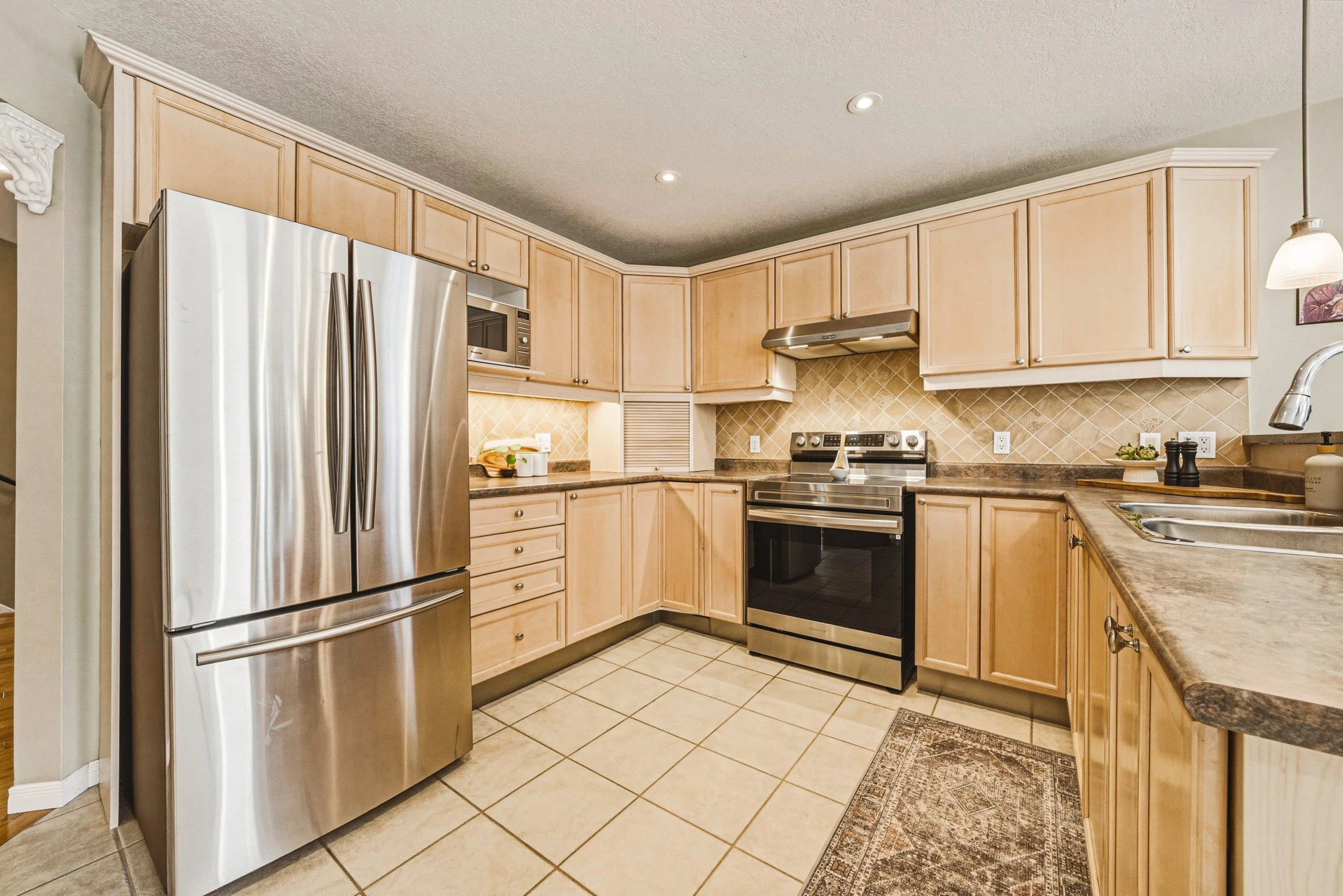 13 - 228 Holbeach Cres, Waterloo.jpg